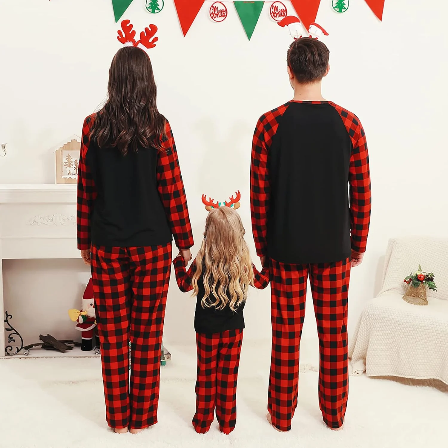 ست لباس خواب کریسمس خانوادگی طرح گوزن و چهارخانه، لباس راحتی تعطیلات برای پدر، مادر، کودک، نوزاد و حیوان خانگی ست لباس خواب کریسمس خانوادگی طرح گوزن و چهارخانه، لباس راحتی تعطیلات برای پدر، مادر، کودک، نوزاد و حیوان خانگی