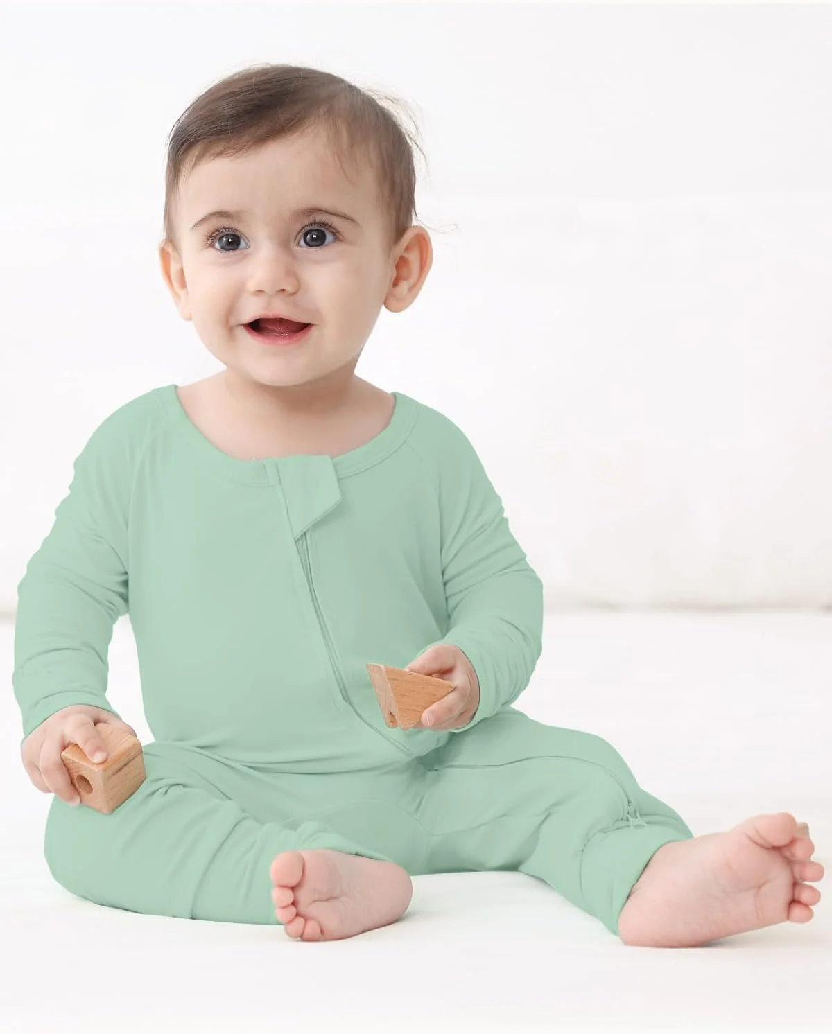 GUISBY Rayon Baby Footless Pajamas, Long Sleeve with 2 Way Zippers Rompers Sleepers GUISBY Rayon Baby Footless Pajamas, Long Sleeve with 2 Way Zippers Rompers Sleepers