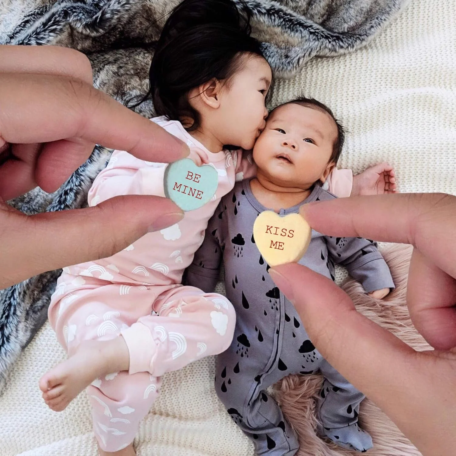 ست لباس راحتی آستین بلند Babysoy - ست لباس خواب و بازی دو تکه ارگانیک برای نوزاد و کودک نوپا ست لباس راحتی آستین بلند Babysoy - ست لباس خواب و بازی دو تکه ارگانیک برای نوزاد و کودک نوپا