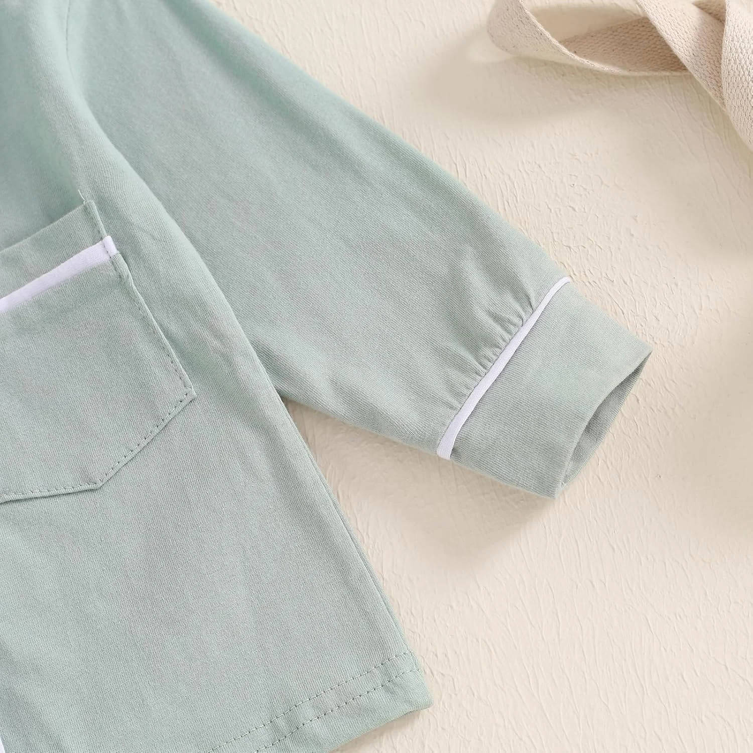 ست پیژامه دکمه دار نوزادی Balaflyie، شامل پیراهن و شلوار، لباس خواب آستین بلند مناسب تعطیلات کودکان ست پیژامه دکمه دار نوزادی Balaflyie، شامل پیراهن و شلوار، لباس خواب آستین بلند مناسب تعطیلات کودکان