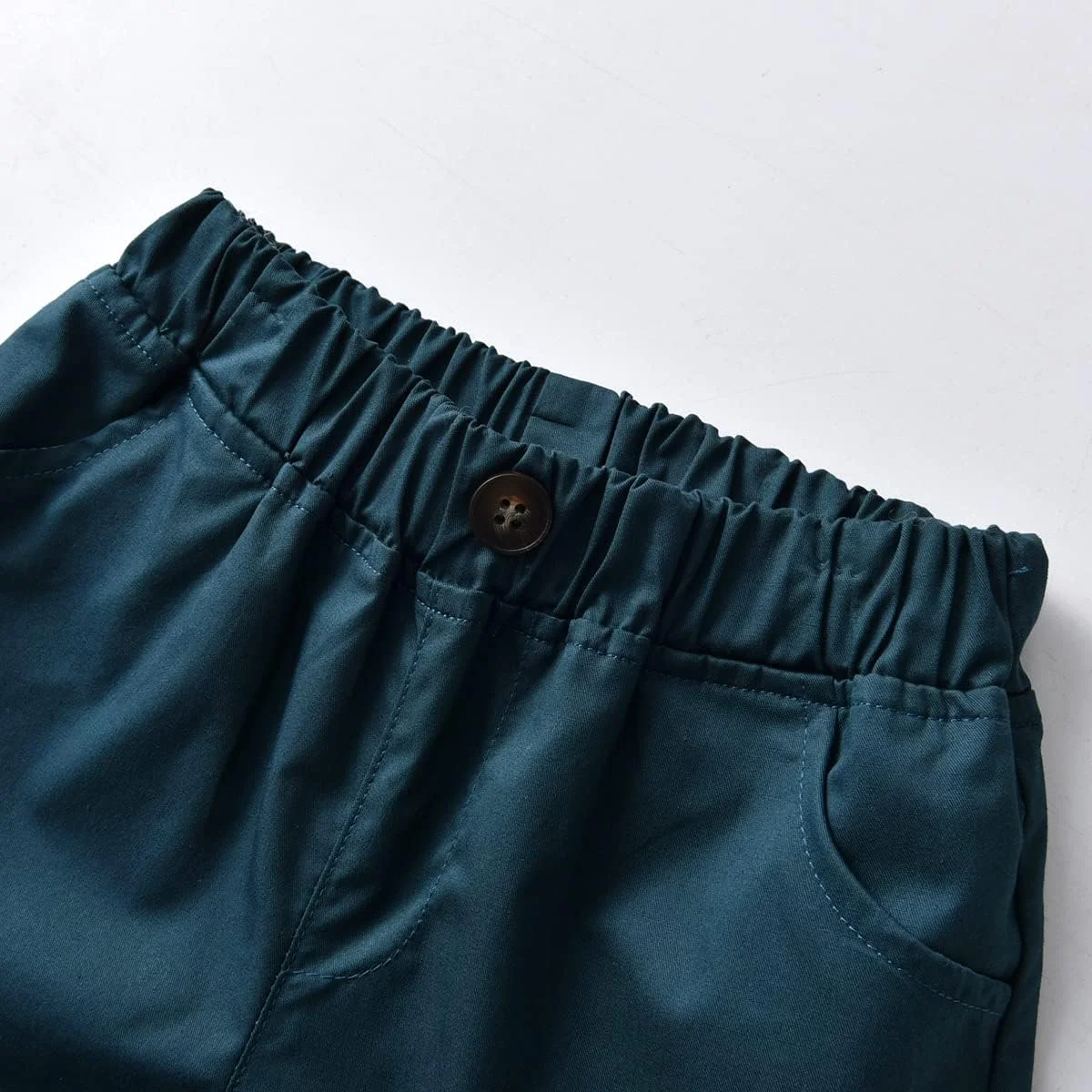 ست لباس جنتلمن پسرانه، ست رسمی شورت پسرانه، پیراهن آستین کوتاه + شلوار ساسپندر + پاپیون 4 تکه ست لباس جنتلمن پسرانه، ست رسمی شورت پسرانه، پیراهن آستین کوتاه + شلوار ساسپندر + پاپیون 4 تکه