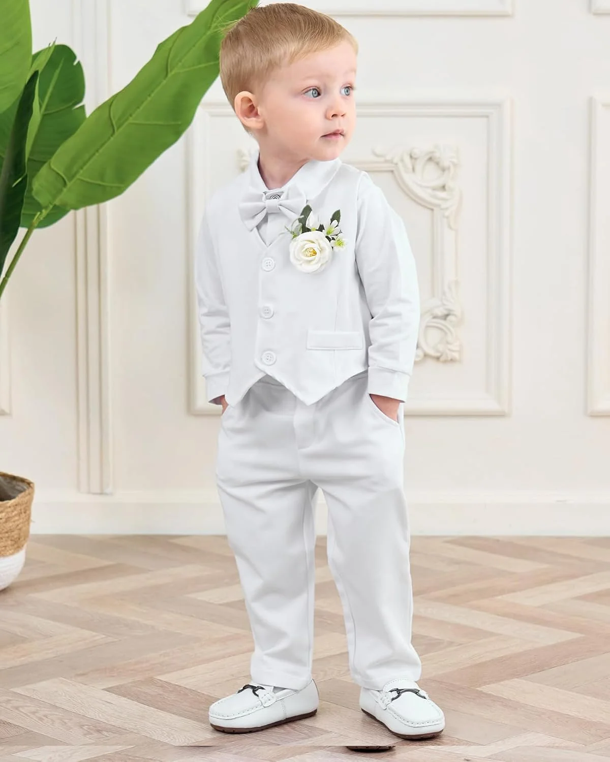 ست لباس رسمی 5 تکه پسرانه - پیراهن، جلیقه، گل سینه، کراوات و شلوار، لباس جنتلمن نوزادی برای 0-18 ماه (سایز 90 سانتی متر) ست لباس رسمی 5 تکه پسرانه - پیراهن، جلیقه، گل سینه، کراوات و شلوار، لباس جنتلمن نوزادی برای 0-18 ماه (سایز 90 سانتی متر)