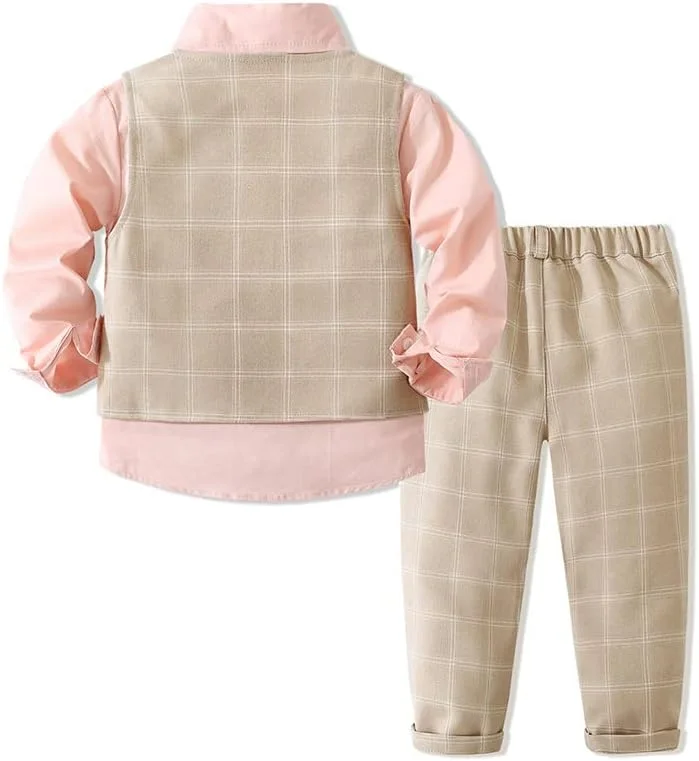 ست 4 تکه شیک کودک پسرانه Abolai شامل پیراهن صورتی، پاپیون، جلیقه چهارخانه و شلوار چهارخانه ست 4 تکه شیک کودک پسرانه Abolai شامل پیراهن صورتی، پاپیون، جلیقه چهارخانه و شلوار چهارخانه