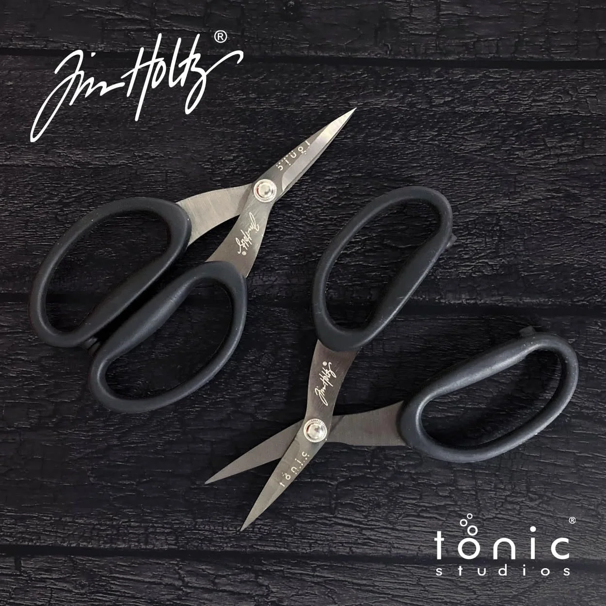 قیچی چند منظوره غیر چسبنده 7 اینچی Tim Holtz با لبه های میکرو دندانه دار – بسته 2 عددی – قیچی کاردستی با روکش تیتانیوم با دسته های Kushgrip و درپوش ایمنی، لبه میکرو دندانه دار برای برش دقیق قیچی چند منظوره غیر چسبنده 7 اینچی Tim Holtz با لبه های میکرو دندانه دار – بسته 2 عددی – قیچی کاردستی با روکش تیتانیوم با دسته های Kushgrip و درپوش ایمنی، لبه میکرو دندانه دار برای برش دقیق