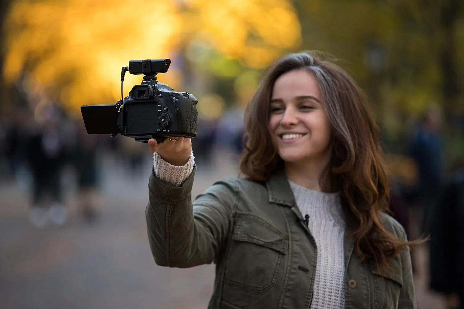 ست میکروفون بی سیم قابل حمل Sennheiser Pro Audio XSW-D PORTABLE ENG SET برای دوربین های DSLR/Mirrorless. ایده آل برای Vlogging، یوتیوبرها، خبرنگاری موبایل ست میکروفون بی سیم قابل حمل Sennheiser Pro Audio XSW-D PORTABLE ENG SET برای دوربین های DSLR/Mirrorless. ایده آل برای Vlogging، یوتیوبرها، خبرنگاری موبایل