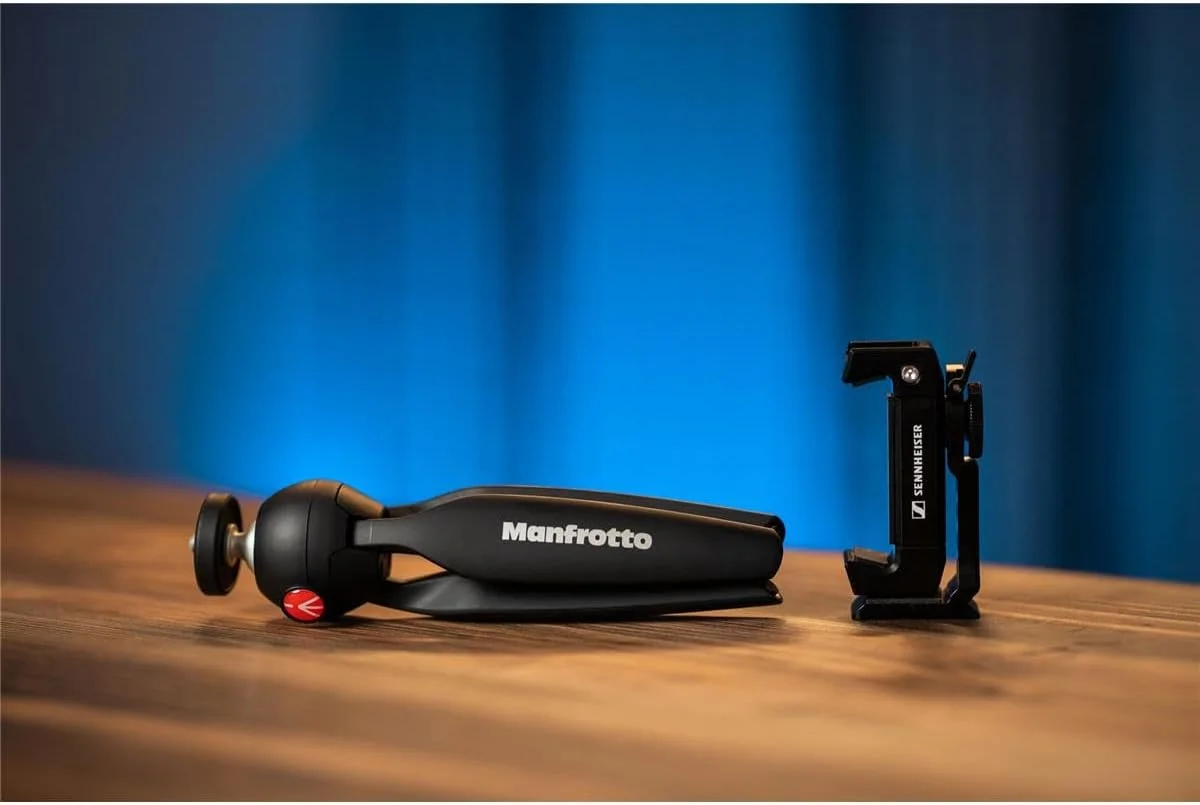 میکروفون جهت دار ضروری Sennheiser Mke 200 Mobile Kit برای تولیدکنندگان محتوای در حال حرکت میکروفون جهت دار ضروری Sennheiser Mke 200 Mobile Kit برای تولیدکنندگان محتوای در حال حرکت