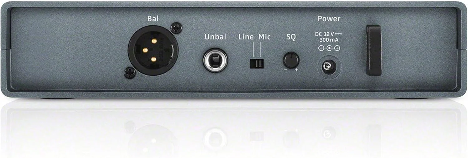 میکروفون وایرلس وکال Sennheiser XSW 1-825-B برای خوانندگان و ارائه دهندگان، کاردیوئید 825 دستی میکروفون وایرلس وکال Sennheiser XSW 1-825-B برای خوانندگان و ارائه دهندگان، کاردیوئید 825 دستی