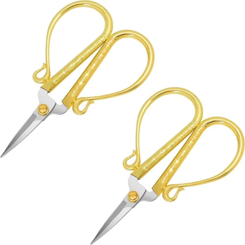 قیچی گلدوزی آزونه، قیچی خیاطی طرح قدیمی، قیچی استیل بخیه ضربدری با دسته های بزرگ و راحت برای گلدوزی، خیاطی، کارهای هنری، صنایع دستی، استفاده روزانه 2 عددی قیچی گلدوزی آزونه، قیچی خیاطی طرح قدیمی، قیچی استیل بخیه ضربدری با دسته های بزرگ و راحت برای گلدوزی، خیاطی، کارهای هنری، صنایع دستی، استفاده روزانه 2 عددی