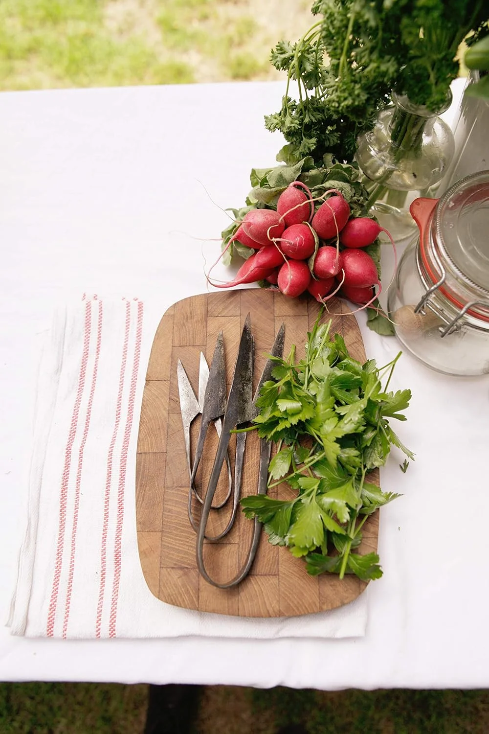 قیچی مدل قرون وسطایی Authentic Blades، 6 سانتی متر، مشکی، 8 سانتی متر قیچی مدل قرون وسطایی Authentic Blades، 6 سانتی متر، مشکی، 8 سانتی متر