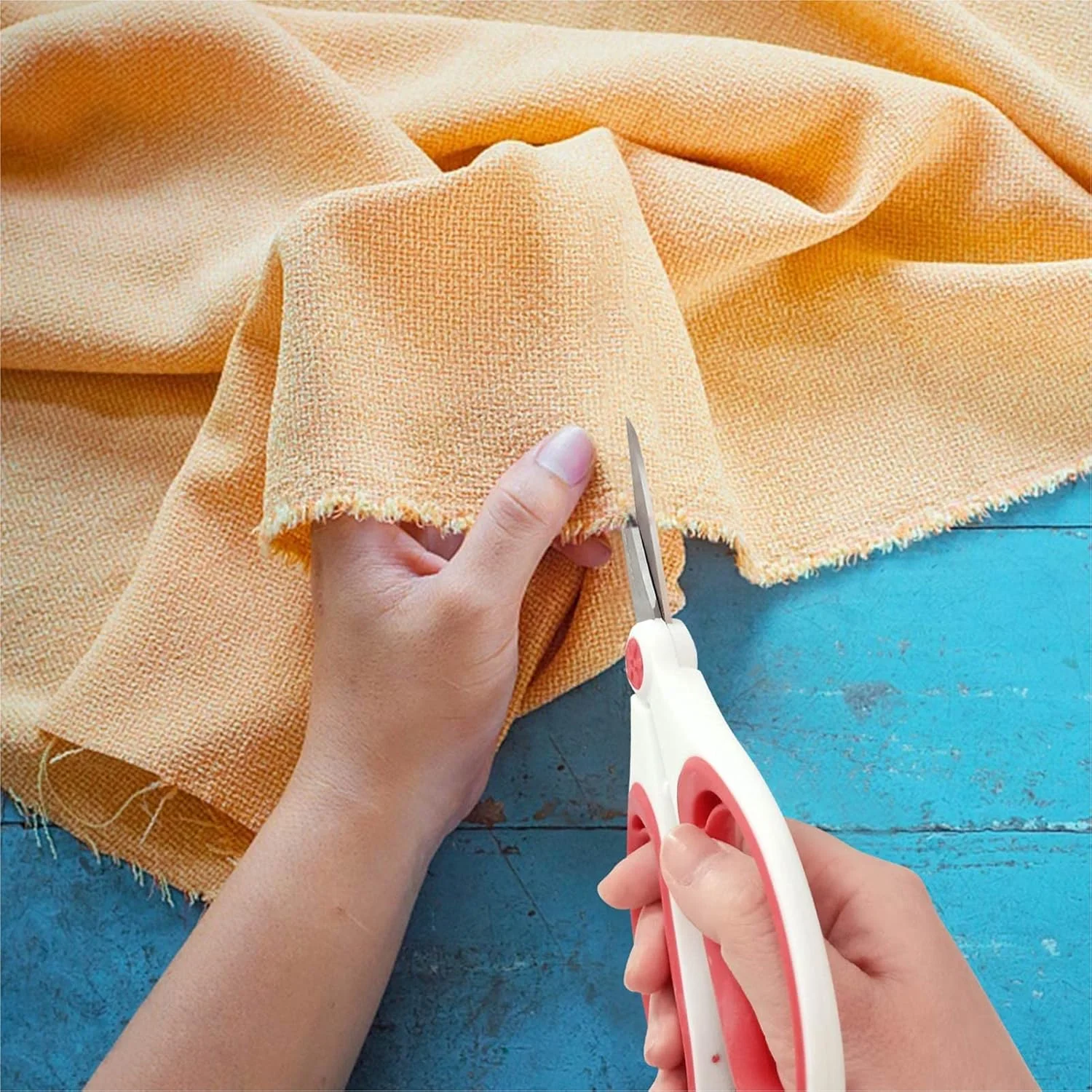 قیچی کاغذ بُری ظریف کاری Avarosa با نوک میکرو، تیغه تیز و بادوام، دسته های بزرگ و راحت، استفاده و نگهداری آسان، ایده آل برای برش های دقیق و ظریف قیچی کاغذ بُری ظریف کاری Avarosa با نوک میکرو، تیغه تیز و بادوام، دسته های بزرگ و راحت، استفاده و نگهداری آسان، ایده آل برای برش های دقیق و ظریف