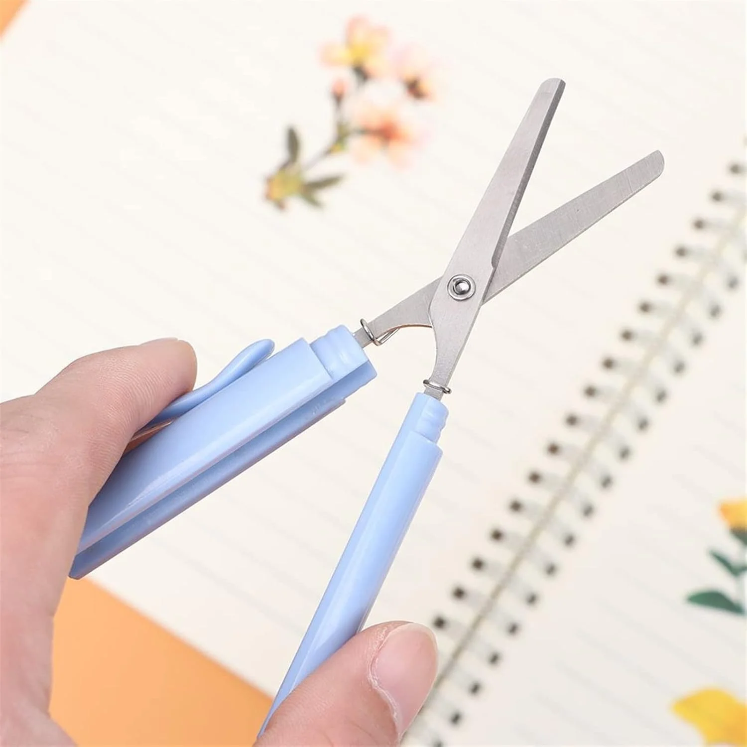 قیچی قلمی AUEMNUR، قیچی کوچک قابل حمل برای کاغذ و لوازم التحریر (Hortel) قیچی قلمی AUEMNUR، قیچی کوچک قابل حمل برای کاغذ و لوازم التحریر (Hortel)