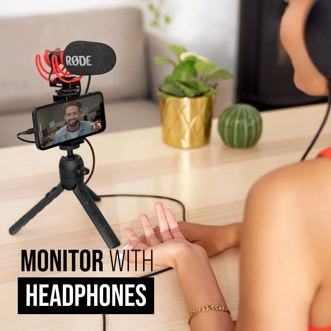 میکروفون دوربین Rode VideoMic GO II، میکروفون جهت دار سبک وزن، مشکی میکروفون دوربین Rode VideoMic GO II، میکروفون جهت دار سبک وزن، مشکی