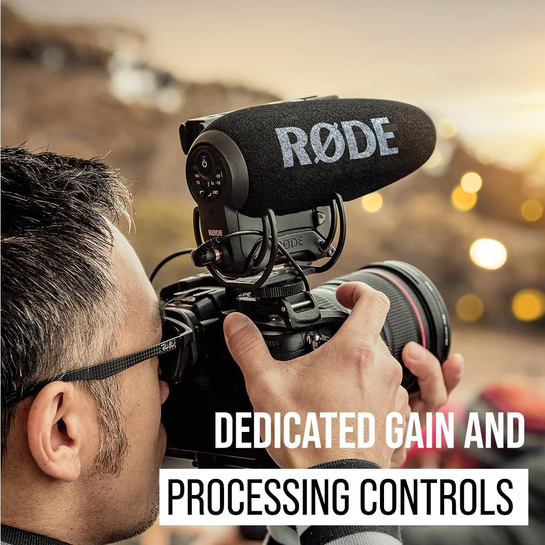 میکروفون شات گان حرفه ای RØDE VideoMic Pro+ با فیلتر High-pass، تقویت فرکانس بالا، پد، کانال ایمنی برای فیلم سازی، تولید محتوا و ضبط صدا در محل میکروفون شات گان حرفه ای RØDE VideoMic Pro+ با فیلتر High-pass، تقویت فرکانس بالا، پد، کانال ایمنی برای فیلم سازی، تولید محتوا و ضبط صدا در محل