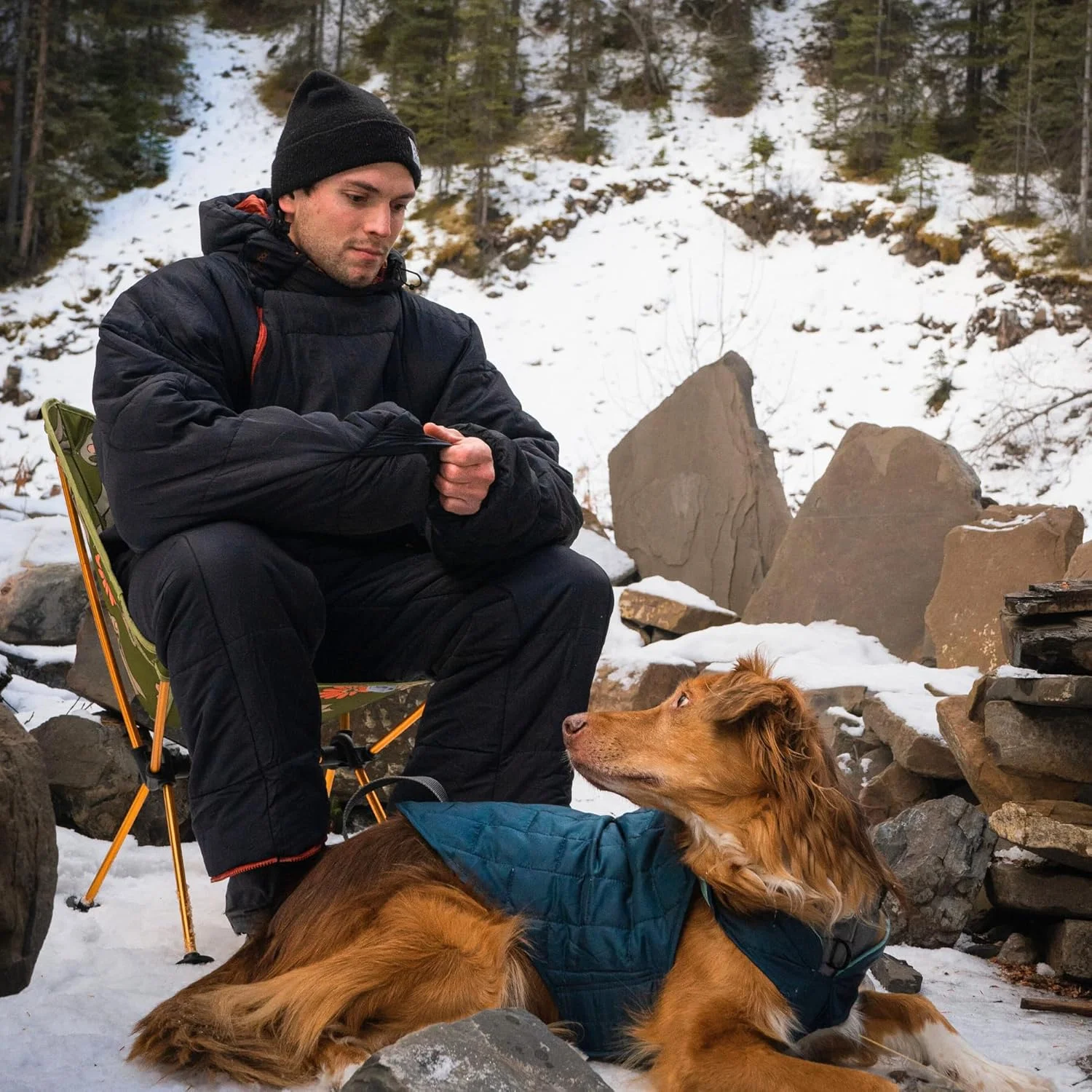 Selk'bag Lite Wearable Sleeping Bag - Outdoor and Indoor Sleeping Bags for Camping, Hiking, Travel, and Backpacking w/Stuff Sack - Lightweight Sleeping Bag Suit - Temp Rating 48-55 degrees F Selk'bag Lite Wearable Sleeping Bag - Outdoor and Indoor Sleeping Bags for Camping, Hiking, Travel, and Backpacking w/Stuff Sack - Lightweight Sleeping Bag Suit - Temp Rating 48-55 degrees F