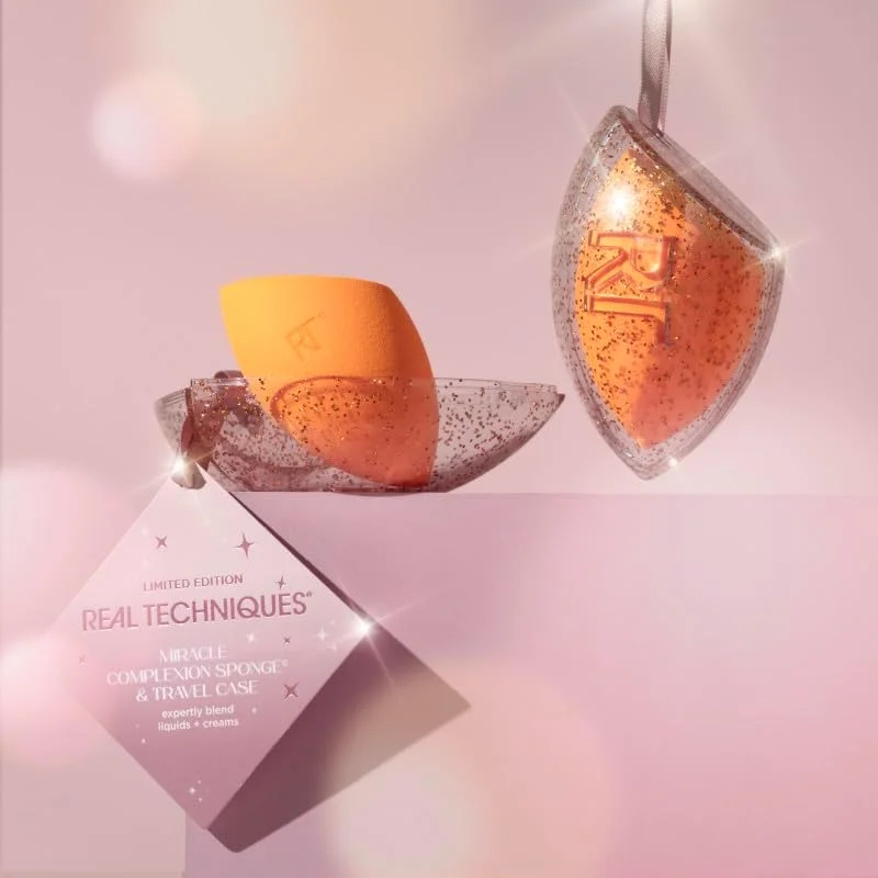 اسفنج آرایشی ریل تکنیکز Miracle Complexion به همراه کیف مسافرتی، ست هدیه دو عددی نسخه محدود اسفنج آرایشی ریل تکنیکز Miracle Complexion به همراه کیف مسافرتی، ست هدیه دو عددی نسخه محدود