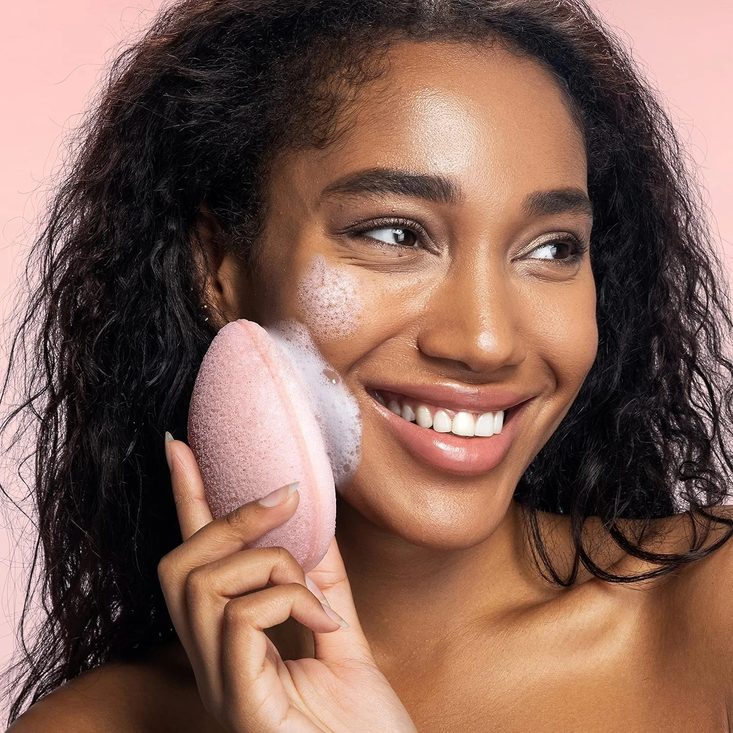 اسفنج پاک کننده صورت Real Techniques Sponge+، ابزار پاک کننده صورت، حاوی پروبیوتیک، لایه بردار و پاک کننده منافذ، اسفنج Miracle Complexion اسفنج پاک کننده صورت Real Techniques Sponge+، ابزار پاک کننده صورت، حاوی پروبیوتیک، لایه بردار و پاک کننده منافذ، اسفنج Miracle Complexion