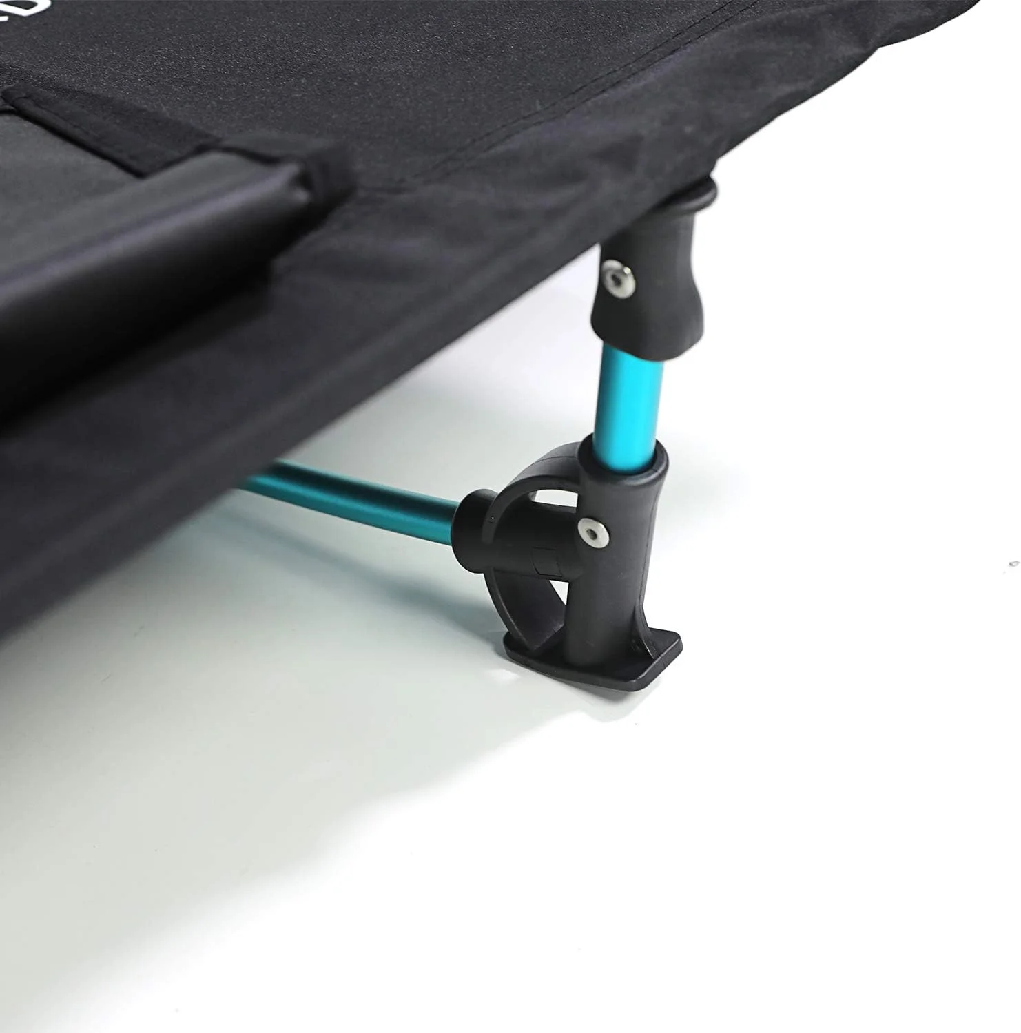 FE Active - Compact folding bed made of full aluminium, ultra-light, comfortable for sleeping, portable camping bed for camping, hiking, trekking, backpacking, designed in California