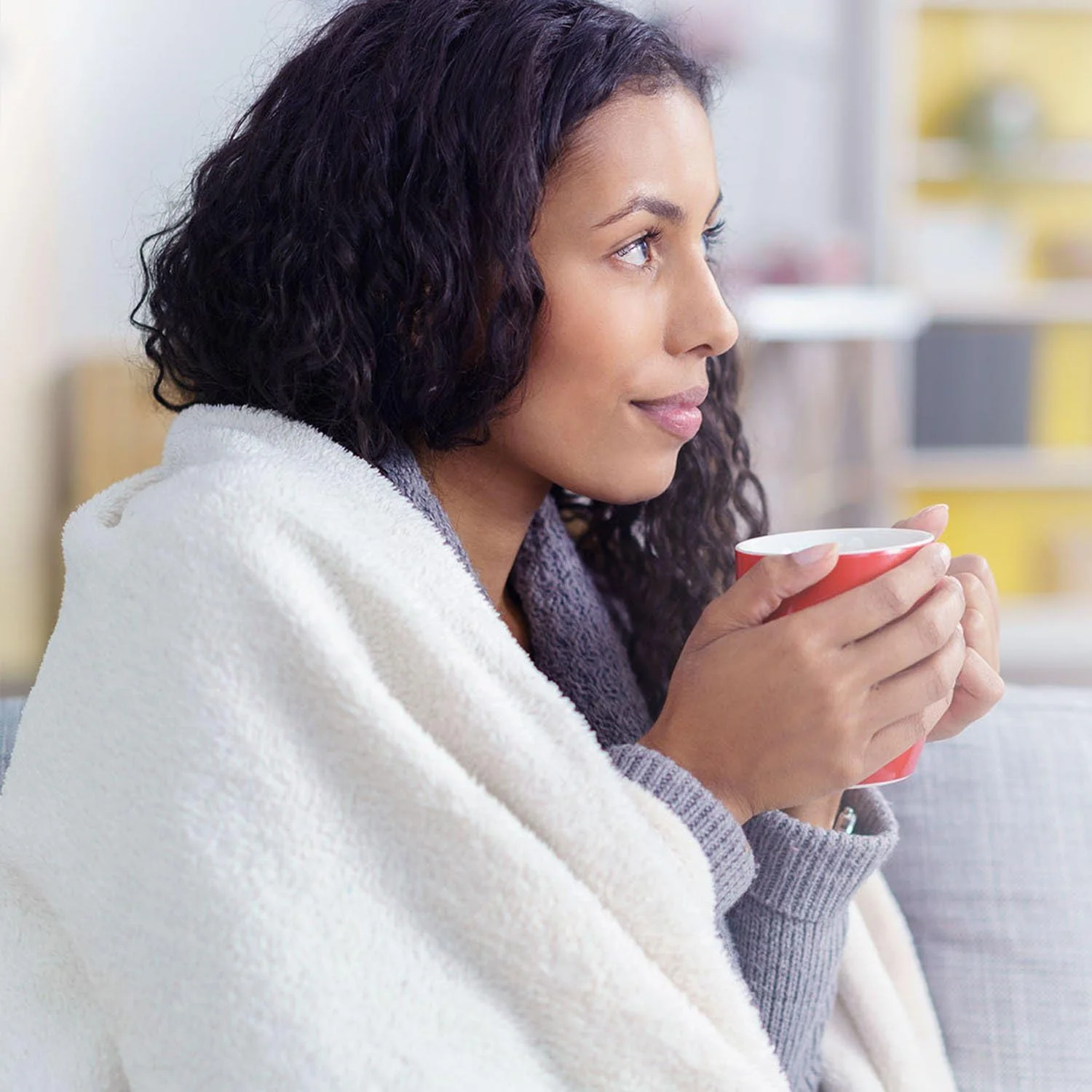 پتوی پشمی Bedsure، سایز دوقلو، سفید - 300GSM، نرم، سبک وزن، لطیف و راحت، مناسب تخت، مبل، مسافرت، کمپینگ، 152x203 سانتی متر