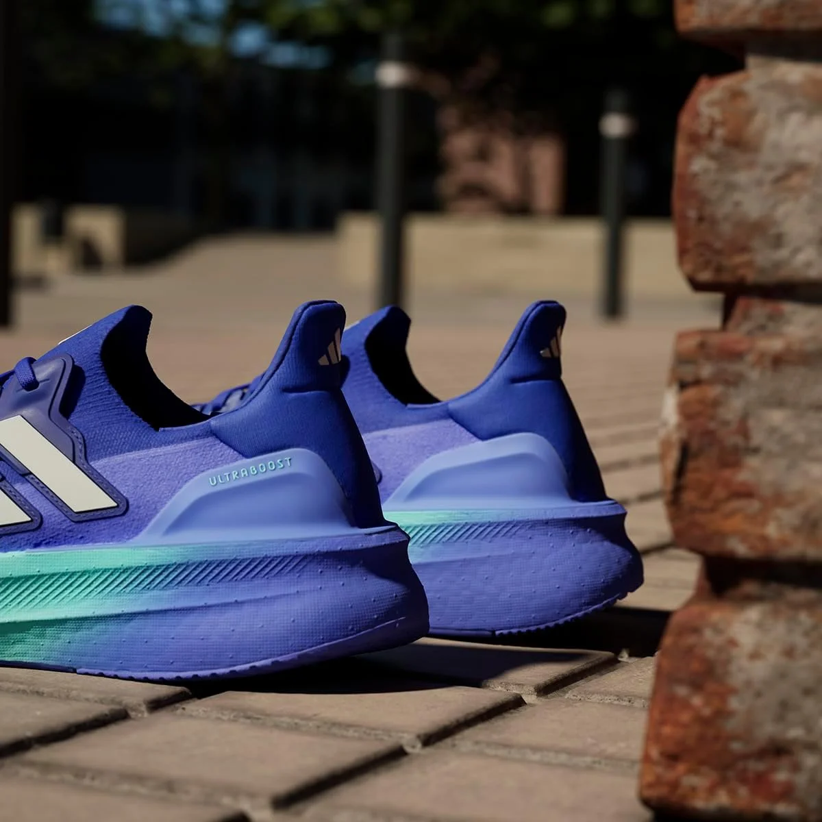 کفش های دویدن مردانه آدیداس Cloud Ultraboost 5، آبی شفاف، سایز 7 انگلستان کفش های دویدن مردانه آدیداس Cloud Ultraboost 5، آبی شفاف، سایز 7 انگلستان