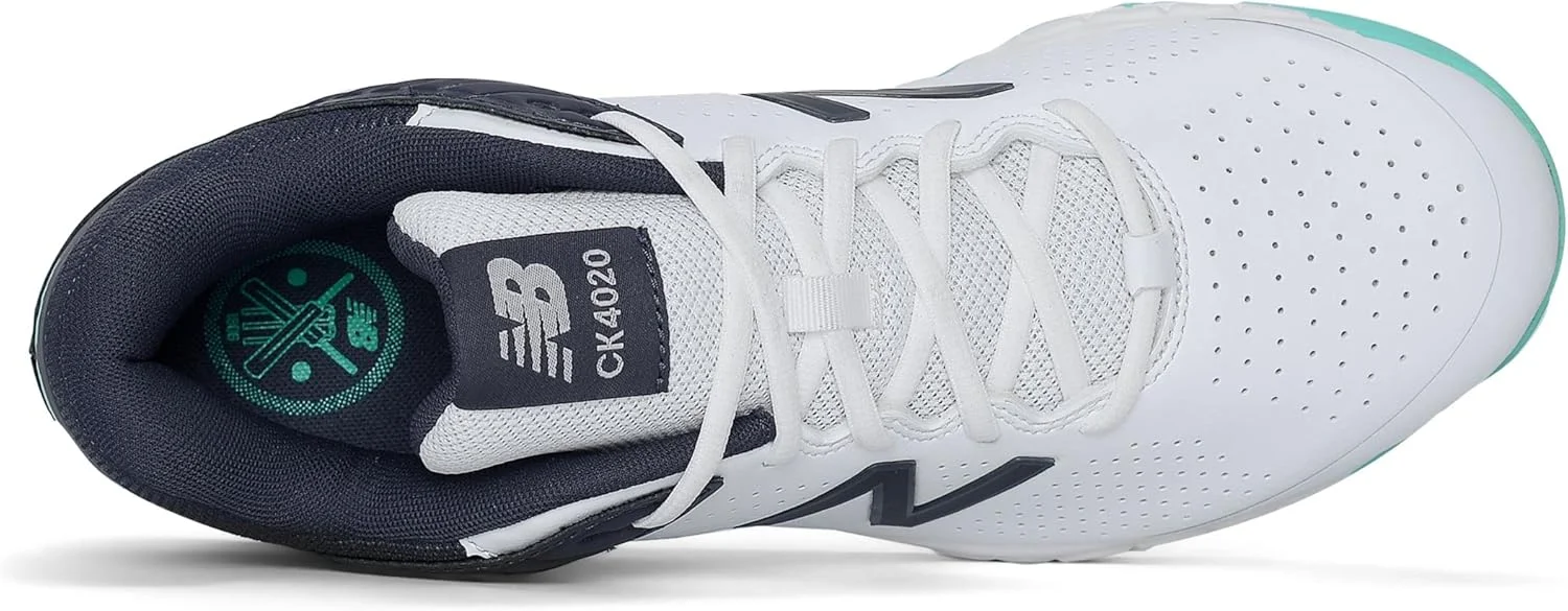 کفش کریکت بچه گانه نیو بالانس 4020 سفید