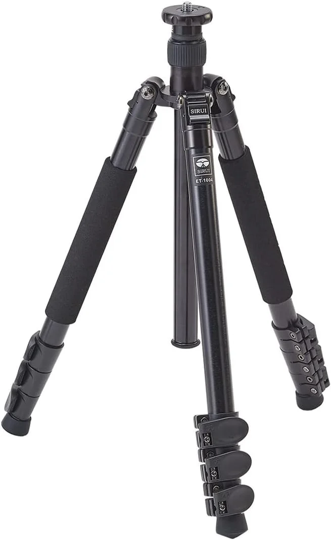 سه پایه مسافرتی آلومینیومی 4 قسمتی Sirui ET-1004 با هد ویدیویی فوق فشرده VA-5، حداکثر ارتفاع 55 اینچ سه پایه مسافرتی آلومینیومی 4 قسمتی Sirui ET-1004 با هد ویدیویی فوق فشرده VA-5، حداکثر ارتفاع 55 اینچ