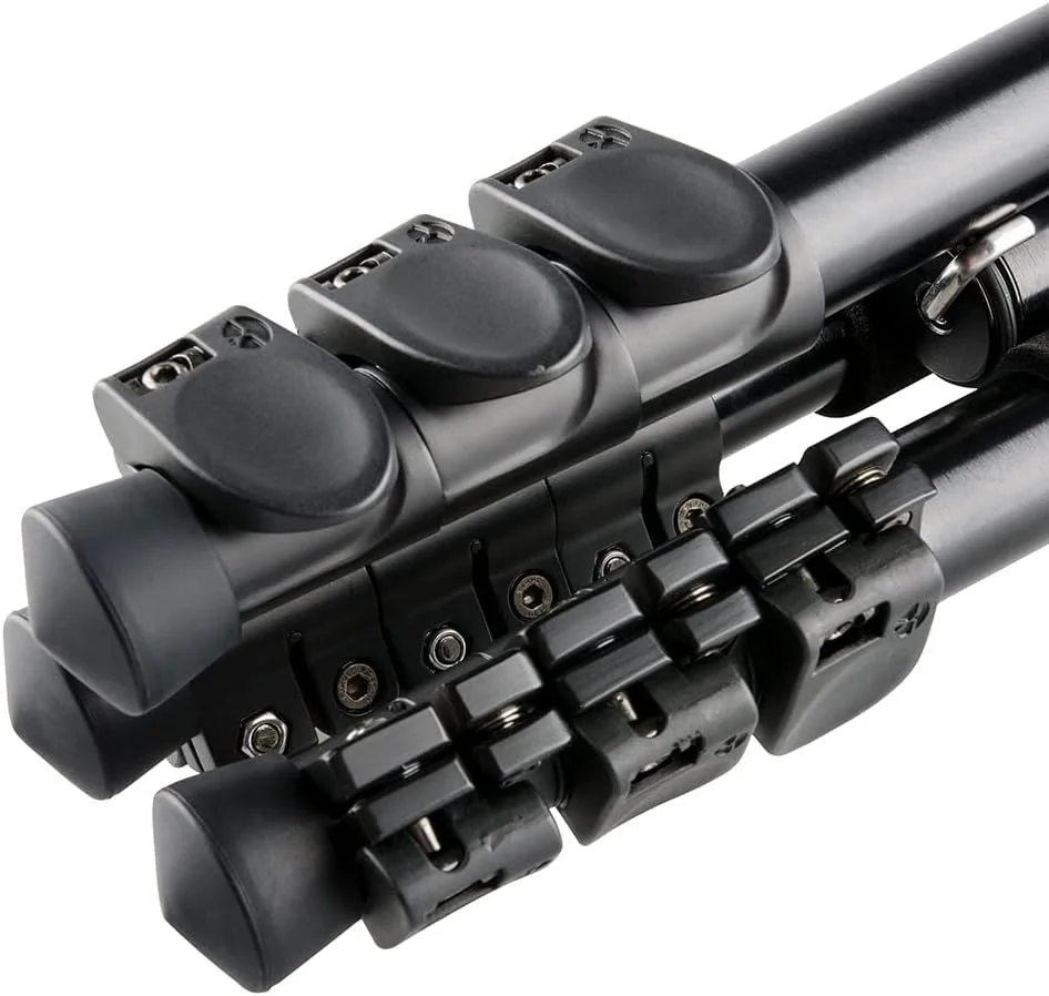 سه پایه مسافرتی آلومینیومی 4 قسمتی Sirui ET-1004 با هد ویدیویی فوق فشرده VA-5، حداکثر ارتفاع 55 اینچ سه پایه مسافرتی آلومینیومی 4 قسمتی Sirui ET-1004 با هد ویدیویی فوق فشرده VA-5، حداکثر ارتفاع 55 اینچ