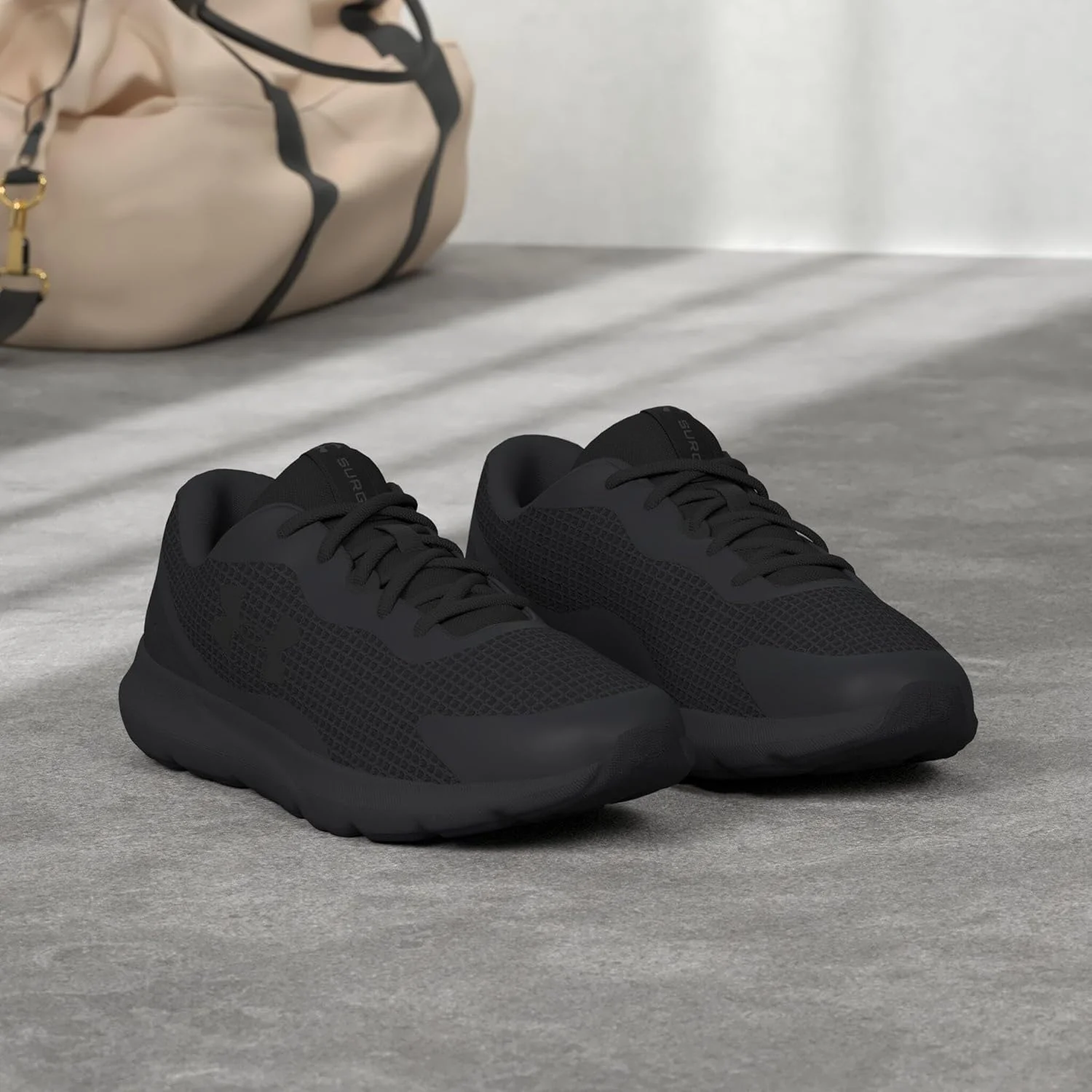 کفش مردانه آندر آرمور مدل Surge 3