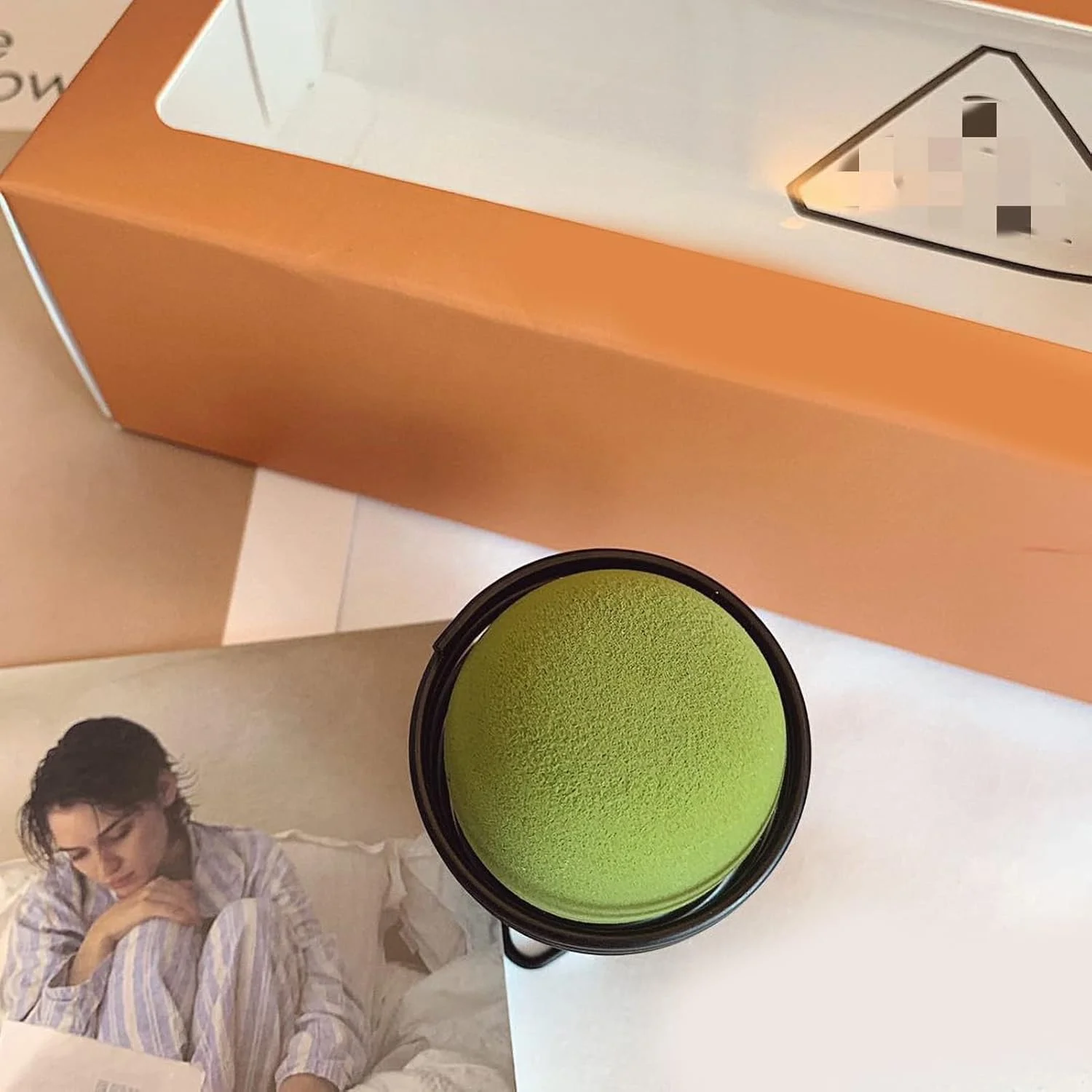 اسفنج آرایشی، اسفنج نرم و بسیار الاستیک برای استفاده مرطوب و خشک، مناسب برای پودر، کرم و کانسیلر، برای مبتدیان و آرایشگران اسفنج آرایشی، اسفنج نرم و بسیار الاستیک برای استفاده مرطوب و خشک، مناسب برای پودر، کرم و کانسیلر، برای مبتدیان و آرایشگران