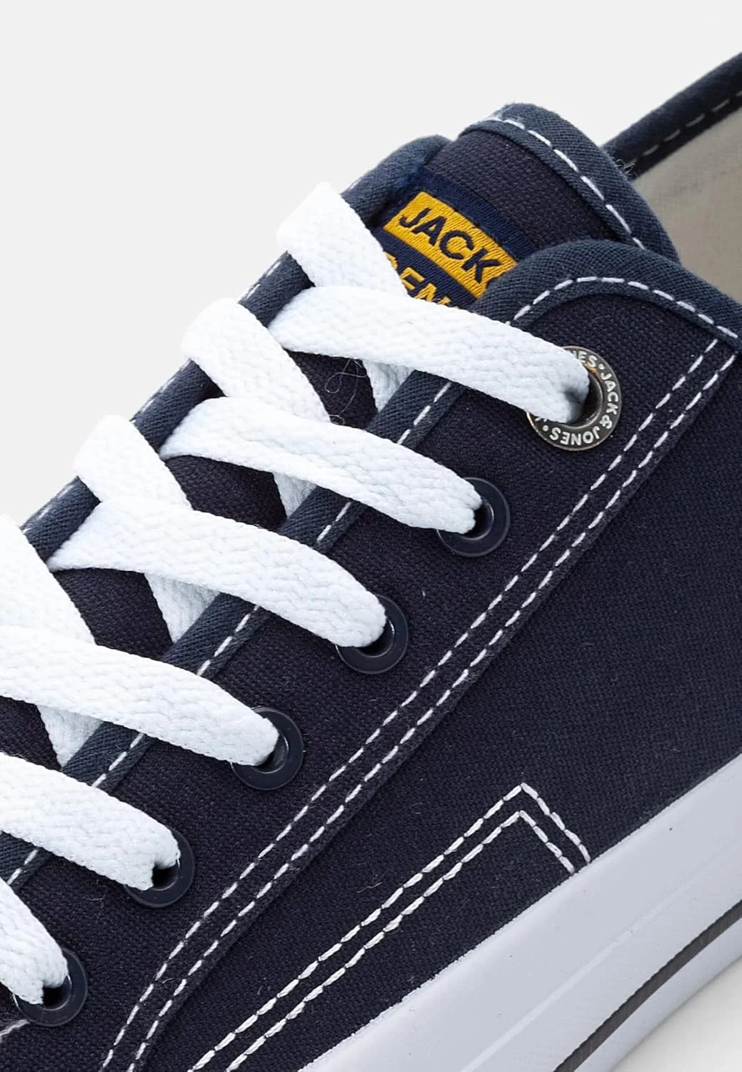 کفش مردانه جک اند جونز مدل JFWCORP CANVAS Low Top کفش مردانه جک اند جونز مدل JFWCORP CANVAS Low Top