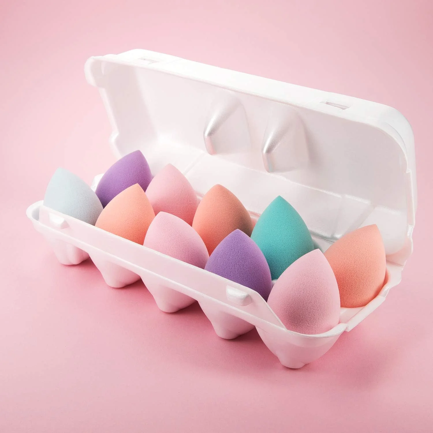 اسفنج آرایشی اشکی T4B ILU برای کرم پودر، کانسیلر و پودر - فیروزه ای اسفنج آرایشی اشکی T4B ILU برای کرم پودر، کانسیلر و پودر - فیروزه ای