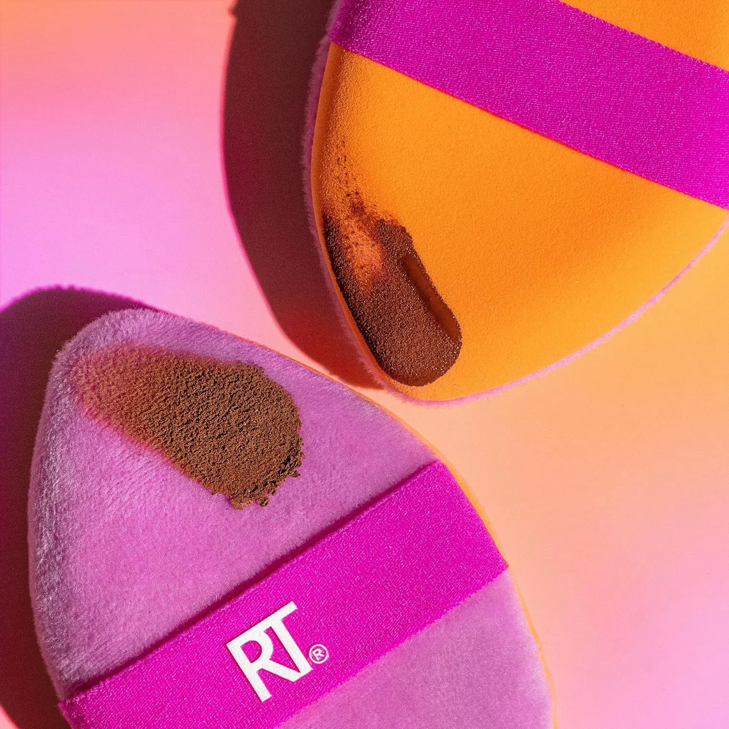 پدهای پودری دو طرفه Real Techniques Miracle 2-In-1، پد ترکیب آرایش دو طرفه، نوار الاستیک برگشت پذیر، اسفنج آرایشی دقیق و پد پودری، برای محصولات مایع، کرمی و پودری پدهای پودری دو طرفه Real Techniques Miracle 2-In-1، پد ترکیب آرایش دو طرفه، نوار الاستیک برگشت پذیر، اسفنج آرایشی دقیق و پد پودری، برای محصولات مایع، کرمی و پودری