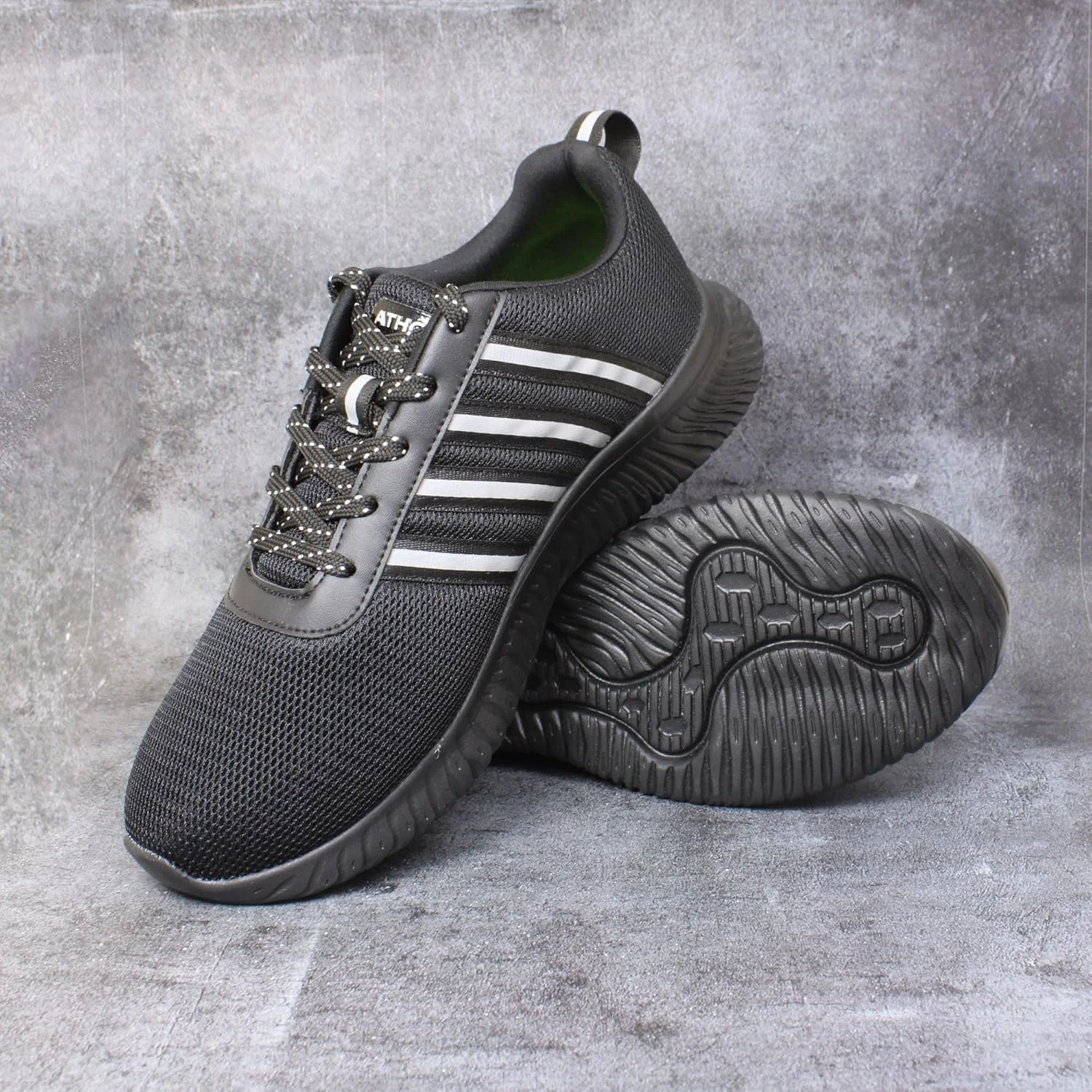 کفش ورزشی مردانه رویس آتکو