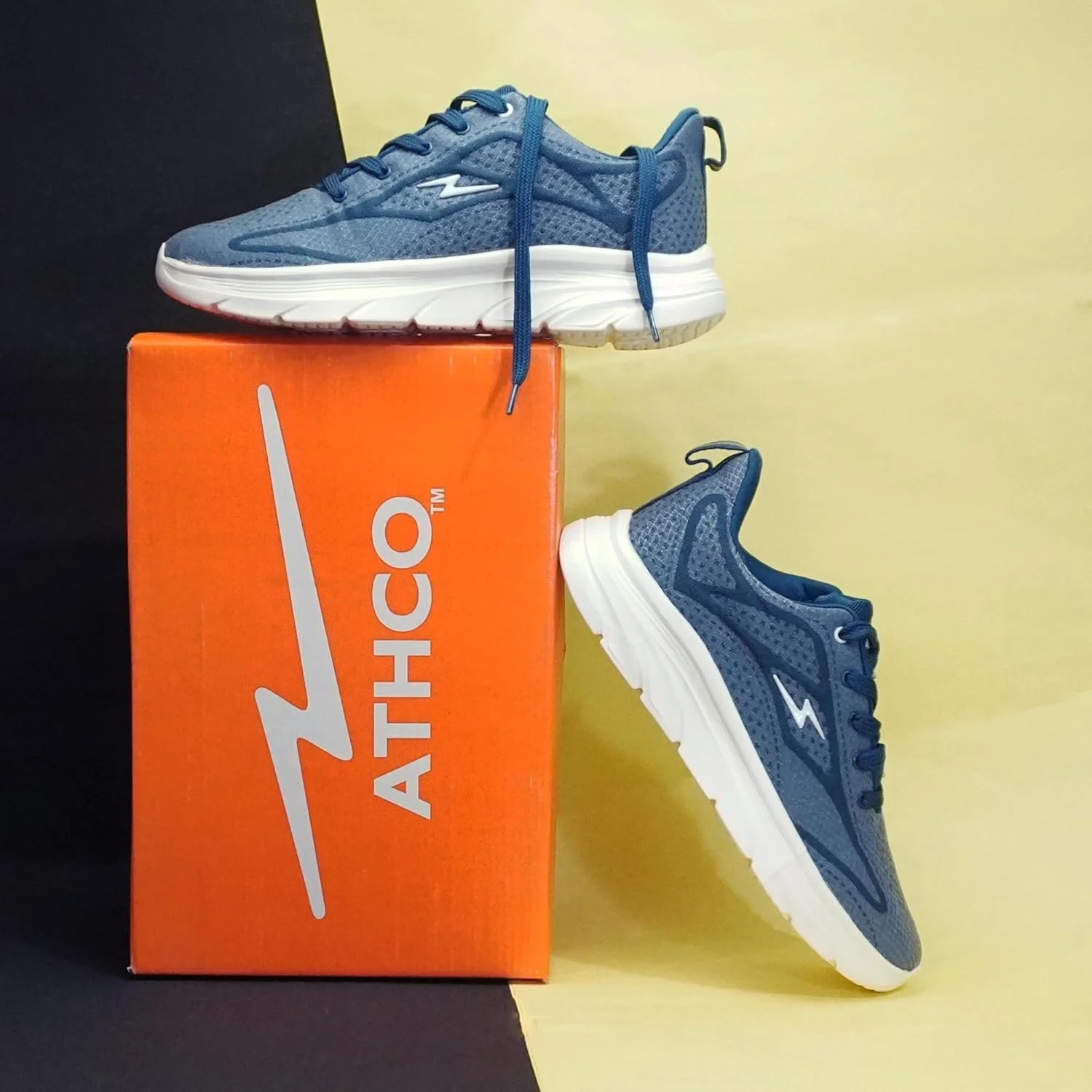 کفش مردانه آتکو مدل باستن | کفش فوم حافظه دار | مناسب دویدن | پیاده روی سرمه ای