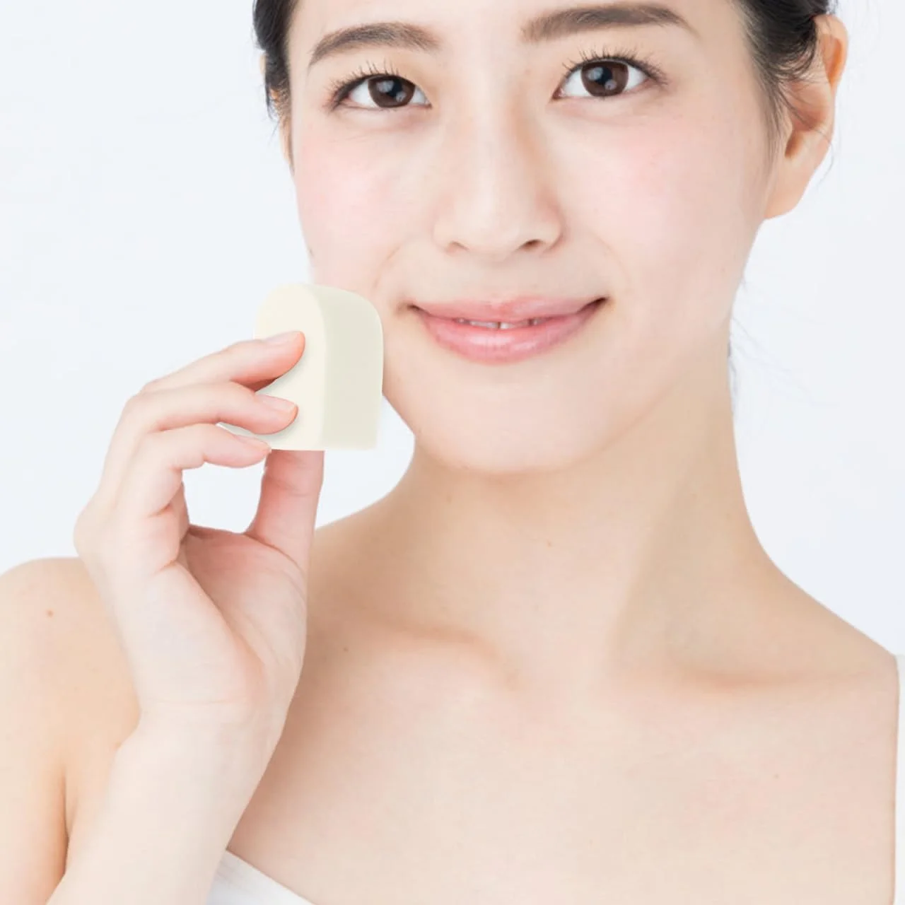 پدهای آرایشی اسفنجی قلبی شکل WRITWAA، 4 عدد، مناسب پوست، بدون لاتکس، برای کرم پودر مایع و هایلایتر، رنگ های تصادفی پدهای آرایشی اسفنجی قلبی شکل WRITWAA، 4 عدد، مناسب پوست، بدون لاتکس، برای کرم پودر مایع و هایلایتر، رنگ های تصادفی