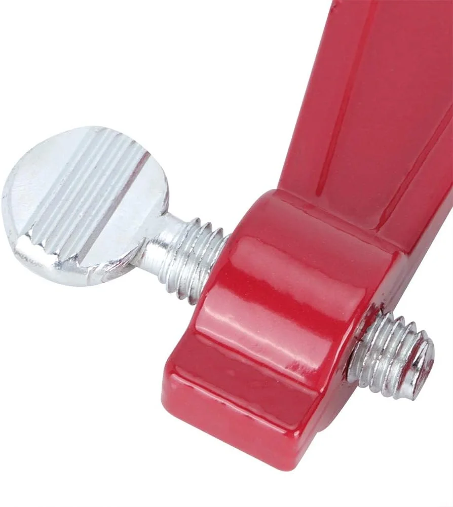 سوهان گیر اره زنجیری، کنده اره زنجیری، برش درخت در فضای باز با اره زنجیری برای تیز کردن اره زنجیری سوهان گیر اره زنجیری، کنده اره زنجیری، برش درخت در فضای باز با اره زنجیری برای تیز کردن اره زنجیری