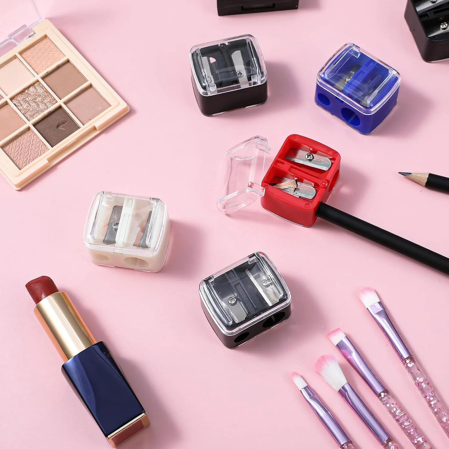 تراش آرایشی مداد Classicseali، 6 عددی، تراش دستی دو سوراخه خط لب، تراش مداد چشم 4 رنگ، برای خط لب، مداد ابرو، مداد آرایشی (مشکی، قرمز، سفید، آبی) تراش آرایشی مداد Classicseali، 6 عددی، تراش دستی دو سوراخه خط لب، تراش مداد چشم 4 رنگ، برای خط لب، مداد ابرو، مداد آرایشی (مشکی، قرمز، سفید، آبی)