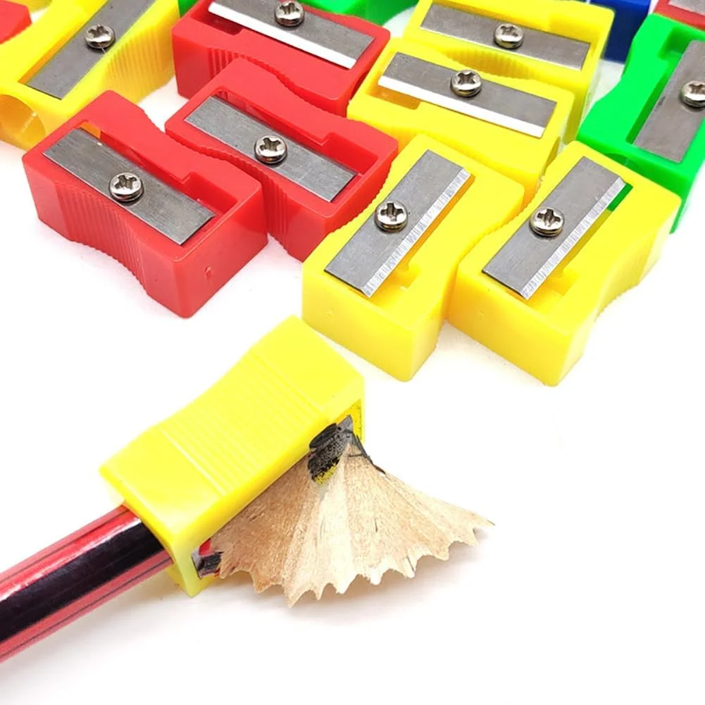 GSHLLO بسته 50 عددی مداد تراش دستی کوچک، تراش ابرو، تراش پلاستیکی تک سوراخ، تراش مداد شمعی، تراش خط لب رنگارنگ، ابزار آرایش برای خانه و اداره