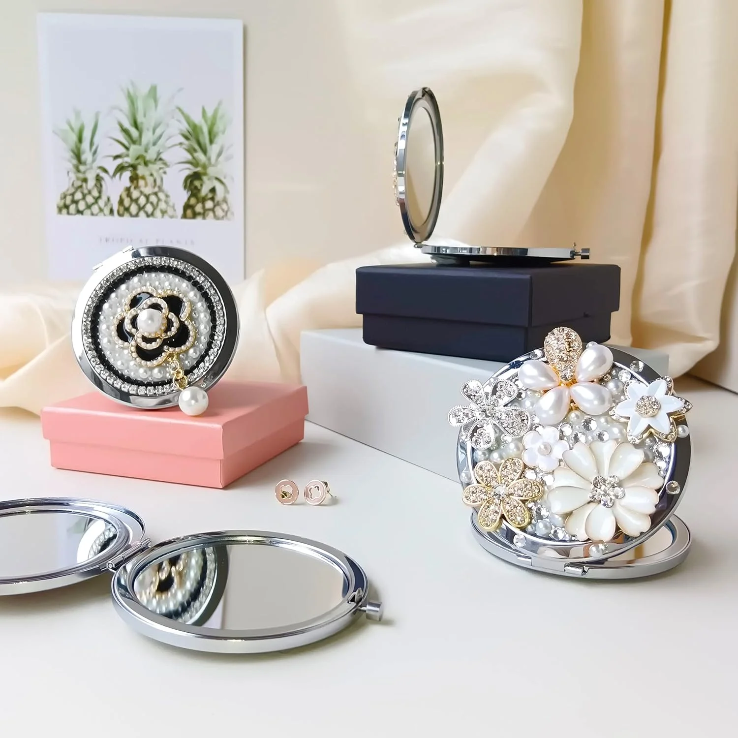 آینه جیبی زنانه آمانمان 1x/2x، آینه جمع و جور برای کیف دستی، دست ساز، آینه گرد کوچک، آینه مینی آرایشی مسافرتی دخترانه (کیف طلایی)