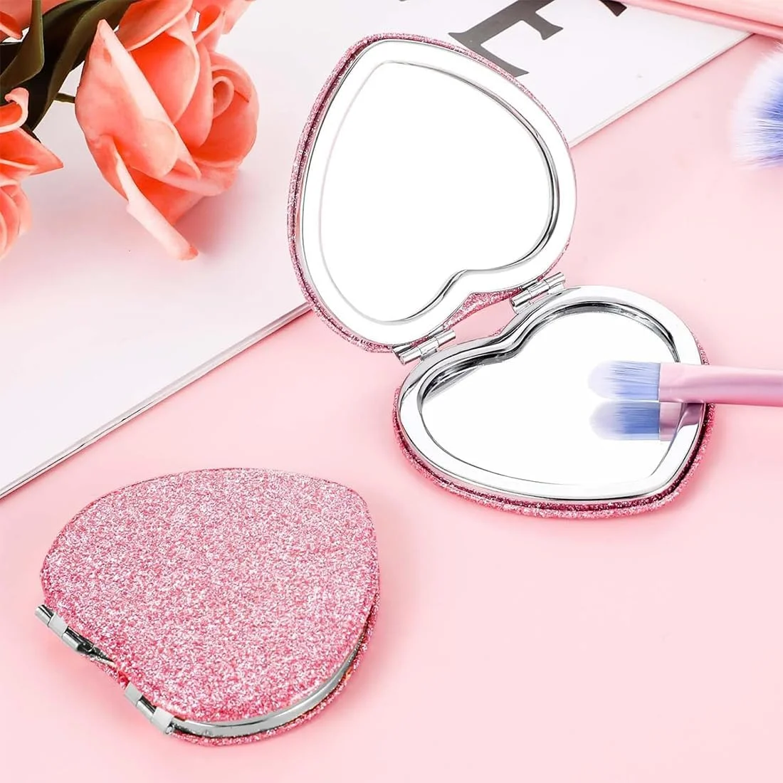 آینه جیبی تاشو PU قابل حمل، 72 میلی متر، مناسب کیف پول، آرایش و مسافرت (قلب صورتی)، یک عدد آینه جیبی تاشو PU قابل حمل، 72 میلی متر، مناسب کیف پول، آرایش و مسافرت (قلب صورتی)، یک عدد