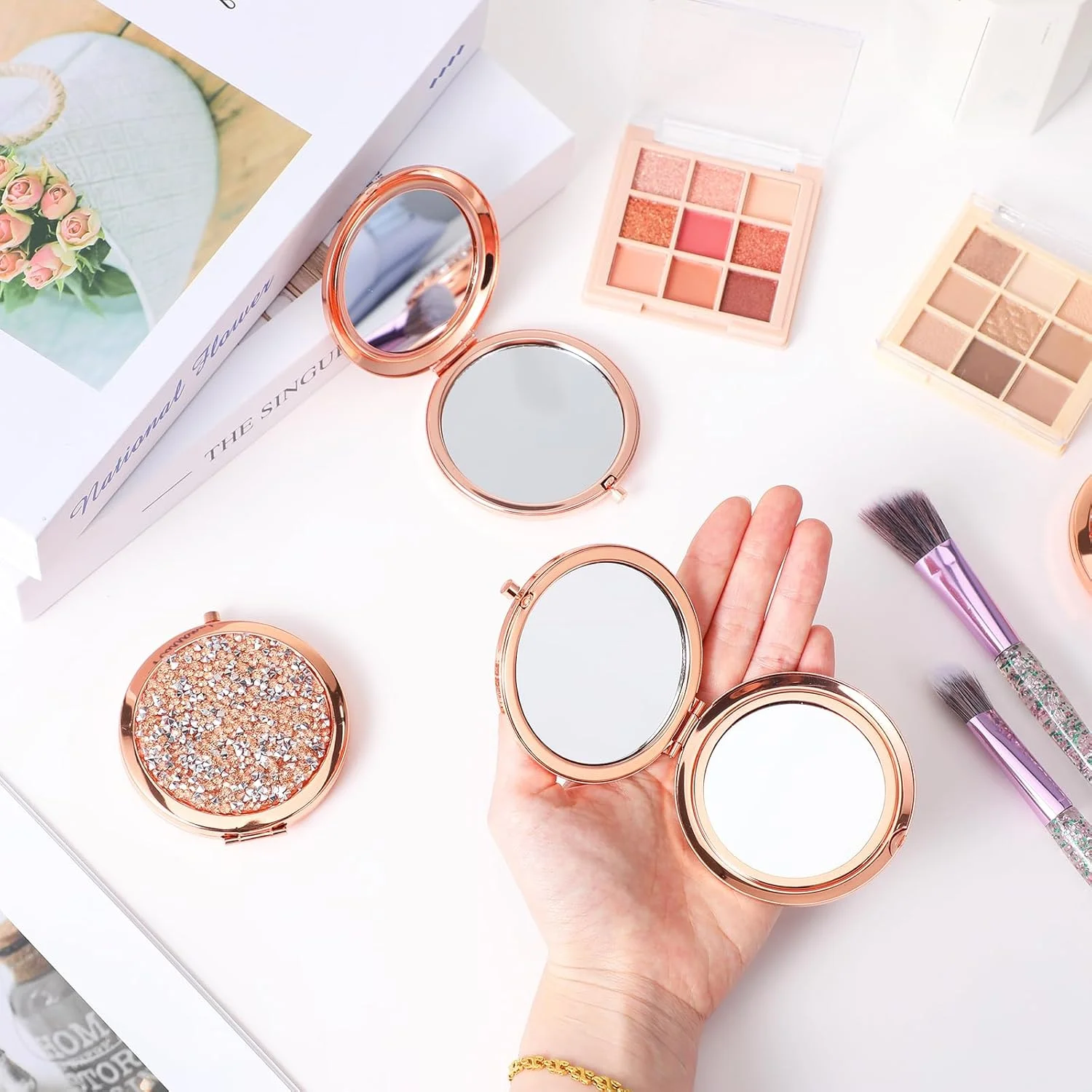 آینه جیبی فشرده الهام بخش 10 عددی، آینه دو طرفه بزرگنمایی 1x/2x، آینه فشرده فلزی نگین دار 2.75 اینچی، هدایای قدردانی الهام بخش برای روز ولنتاین، زنان، پرستاران و دوستان