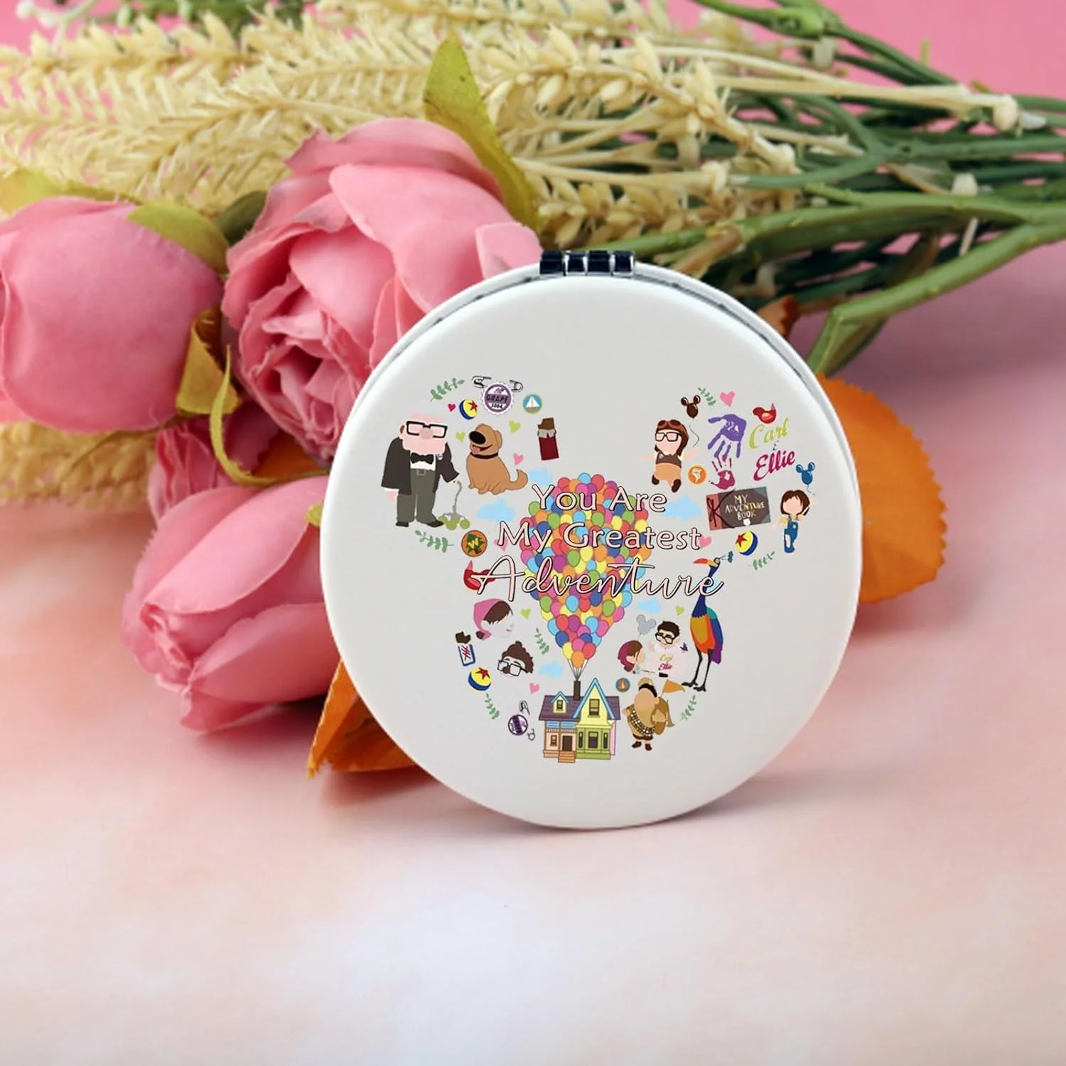 آینه جیبی با الهام از فیلم بالا (Up) - هدیه ای از سرزمین جادویی - تو بزرگترین ماجراجویی من هستی - هدیه ای برای طرفداران فیلم بالا (تو بزرگترین ماجراجویی من هستی)