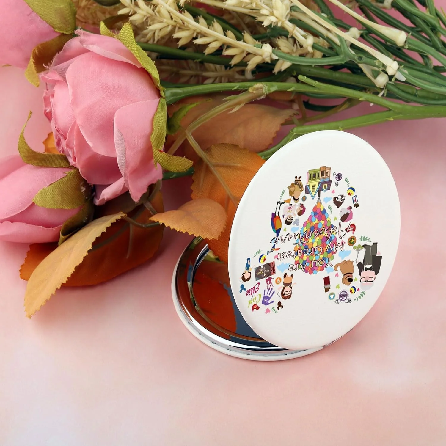 آینه جیبی با الهام از فیلم بالا (Up) - هدیه ای از سرزمین جادویی - تو بزرگترین ماجراجویی من هستی - هدیه ای برای طرفداران فیلم بالا (تو بزرگترین ماجراجویی من هستی)