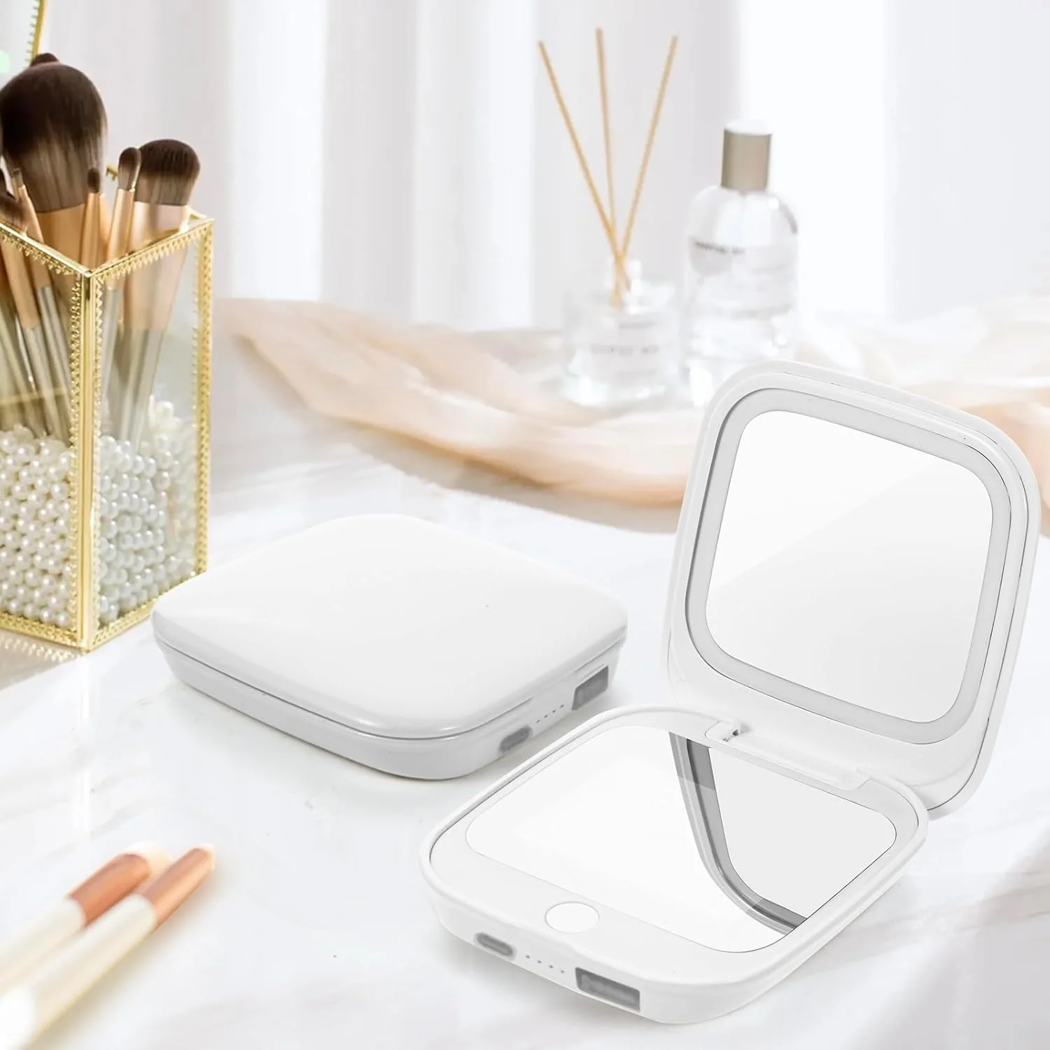 آینه دوربین UV HiPai برای تست ضد آفتاب و تشخیص SPF، آینه مسافرتی بزرگنمایی 1x/2x با چراغ های LED کم نور، آینه آرایشی دستی 2 طرفه قابل حمل برای کیف دستی/جیب، سفید