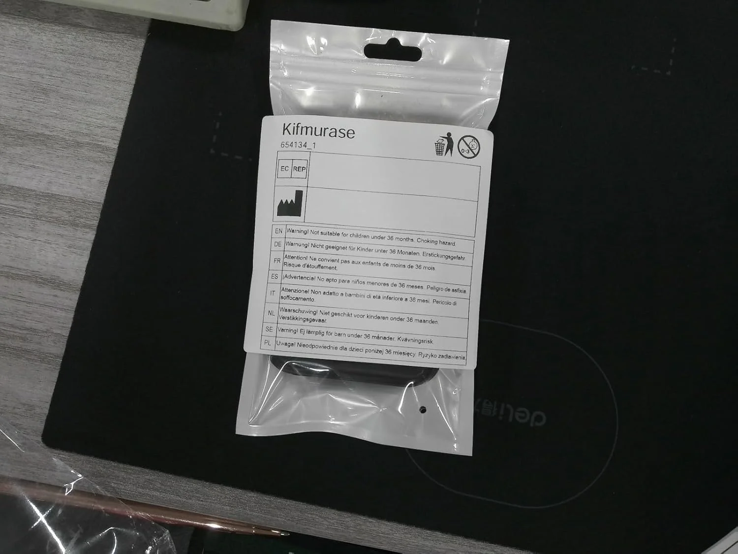 Kifmurase 2 Pack Foldable Makeup Mirror for Travel, Portable PU Leather Mirror Handheld Mirror with Adjustable Stand, Compact Ultrathin Pocket Mirror Folding Travel Mirror for Purse Vanity Table Gifts