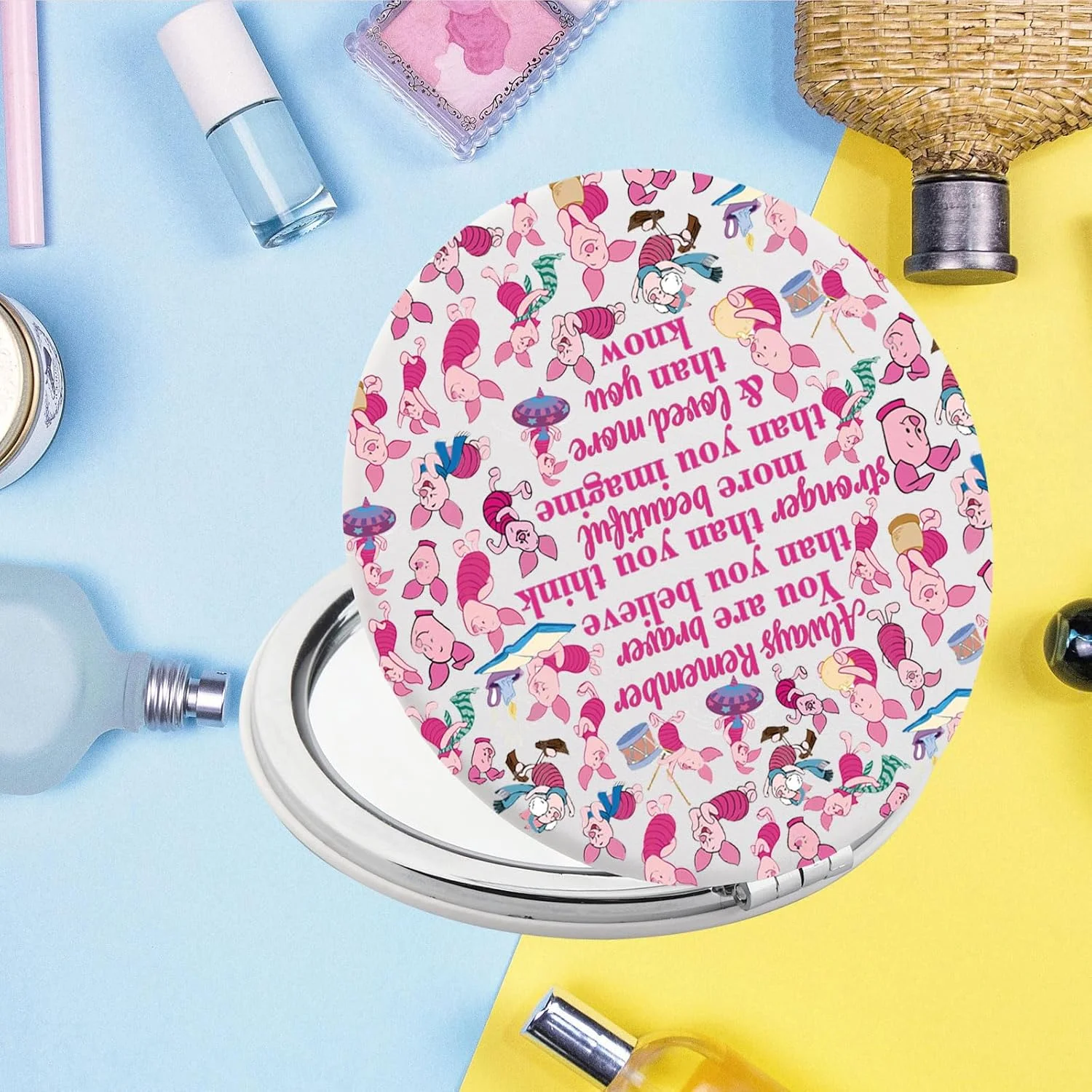 آینه جیبی خوکچه KEYCHIN، هدیه ای برای طرفداران خوکچه - تو شجاع تر، قوی تر و باهوش تر از آن چیزی هستی که فکر می کنی - آینه جمع و جور خوکچه برای زنان و دختران (خوکچه-سفید)