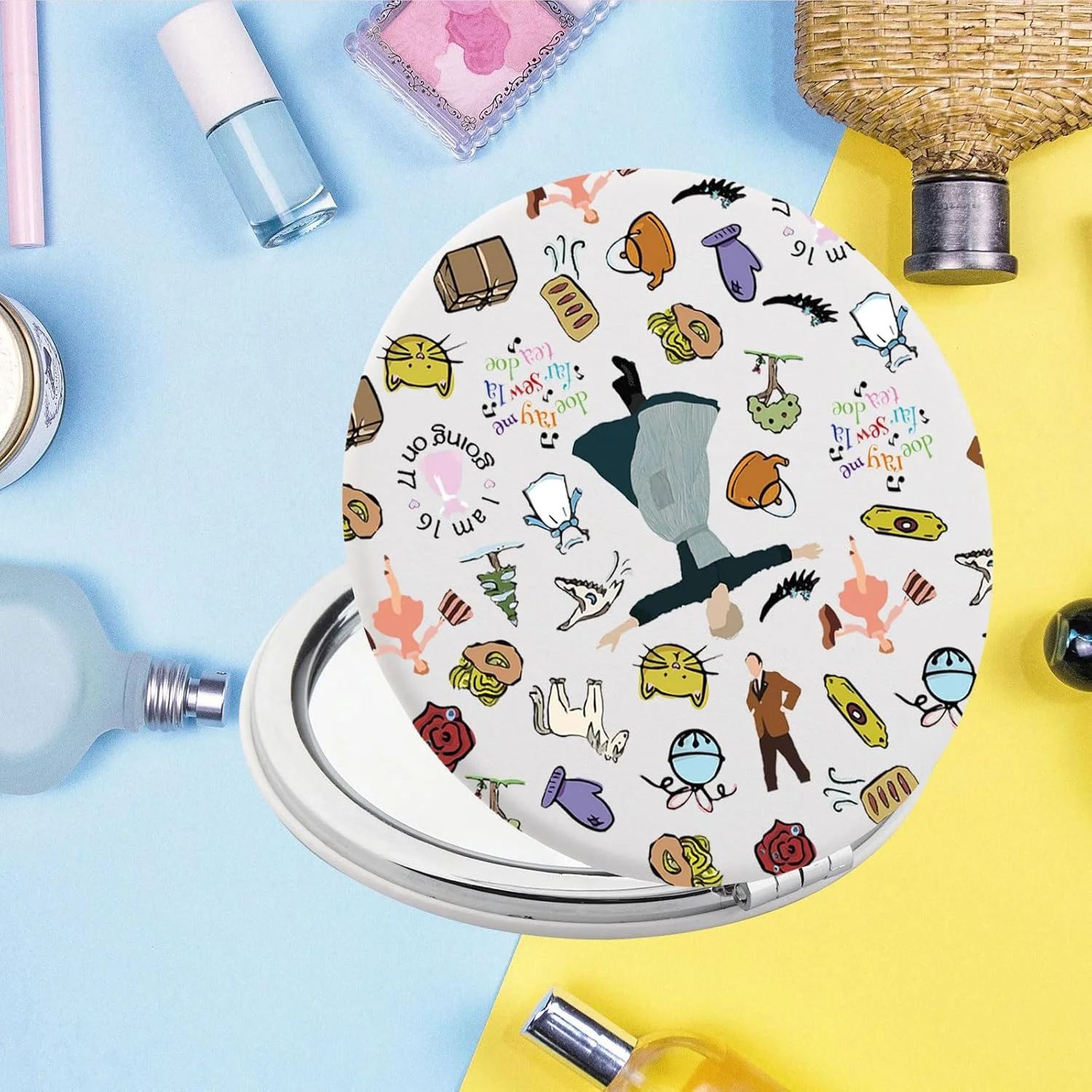 آینه جیبی موزیکال "آوای موسیقی"، هدیه ای برای طرفداران ماریا، نت های موسیقی (Do Re Mi Fa Sol La Ti Do)، آینه آرایشی کوچک، کالای نمایشی "آوای موسیقی" (Do Re Mi-سفید) آینه جیبی موزیکال "آوای موسیقی"، هدیه ای برای طرفداران ماریا، نت های موسیقی (Do Re Mi Fa Sol La Ti Do)، آینه آرایشی کوچک، کالای نمایشی "آوای موسیقی" (Do Re Mi-سفید)