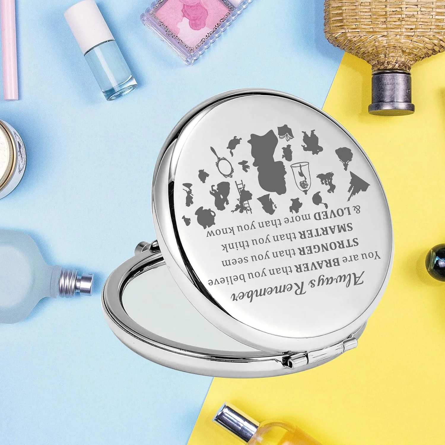 KEYCHIN آینه جیبی پرنسس بل، هدیه ای برای طرفداران بل. تو شجاع تر، قوی تر و باهوش تر از آنی هستی که فکر می کنی. آینه جمع و جور بل برای زنان و دختران (Belle-S) KEYCHIN آینه جیبی پرنسس بل، هدیه ای برای طرفداران بل. تو شجاع تر، قوی تر و باهوش تر از آنی هستی که فکر می کنی. آینه جمع و جور بل برای زنان و دختران (Belle-S)