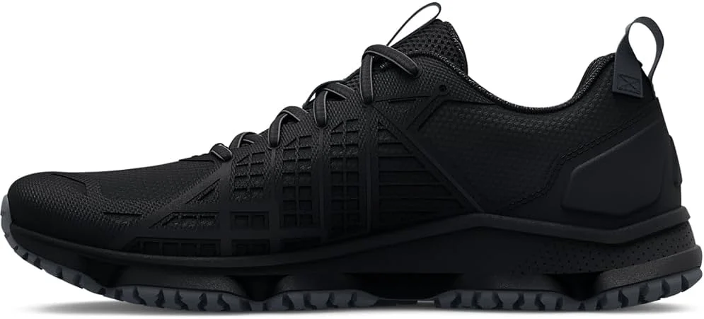 کفش دویدن زنانه آندر آرمور Micro G Strikefast مناسب مسیرهای ناهموار