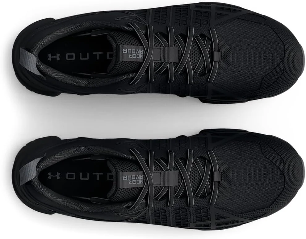 کفش دویدن زنانه آندر آرمور Micro G Strikefast مناسب مسیرهای ناهموار کفش دویدن زنانه آندر آرمور Micro G Strikefast مناسب مسیرهای ناهموار