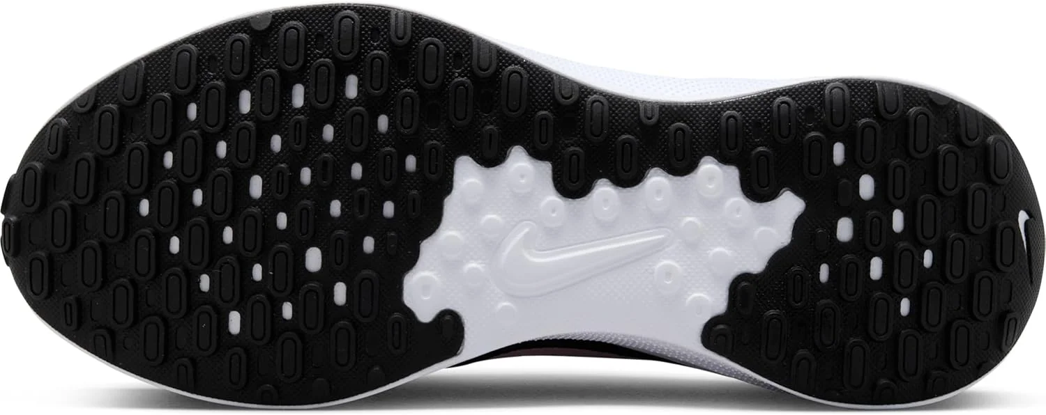 کفش ورزشی زنانه نایکی مدل Revolution 7